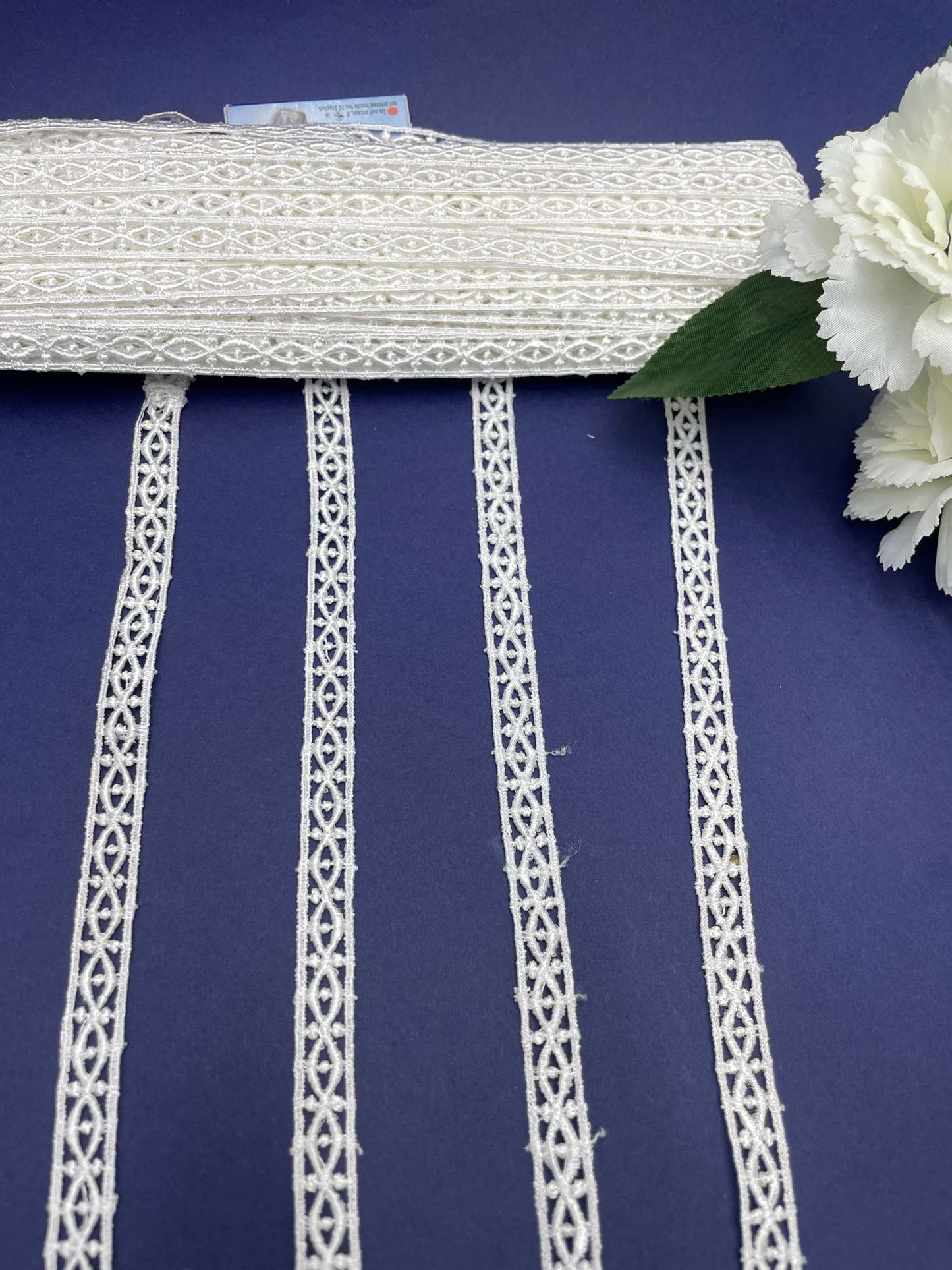 Croshyo Lace Design CR3581