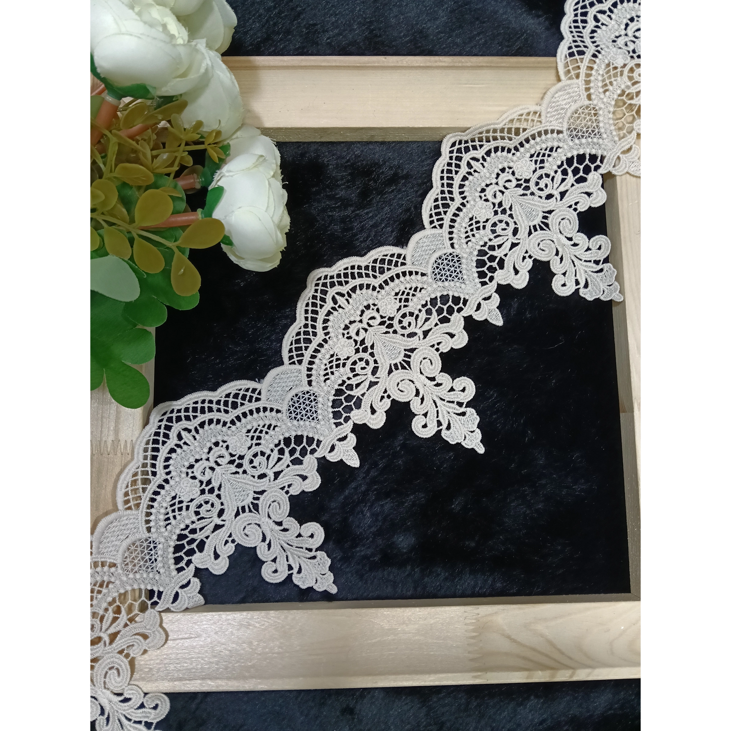 Pure Crochet Lace — Everyday Boutique Casual Styling CR4168
