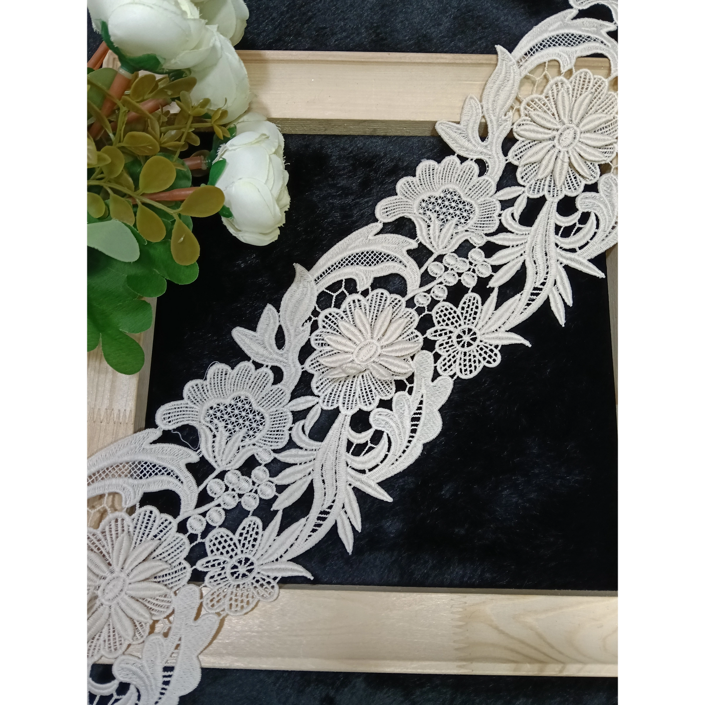 Pure Crochet Lace — Everyday Boutique Casual Styling CR4190