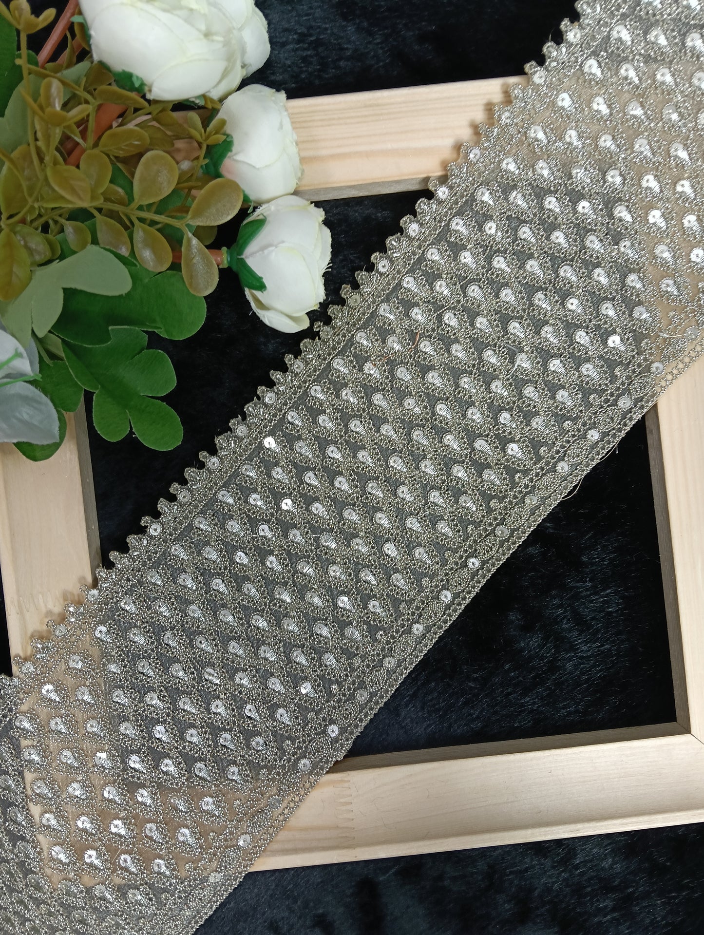 Embroidery Lace Jari Border JA14634