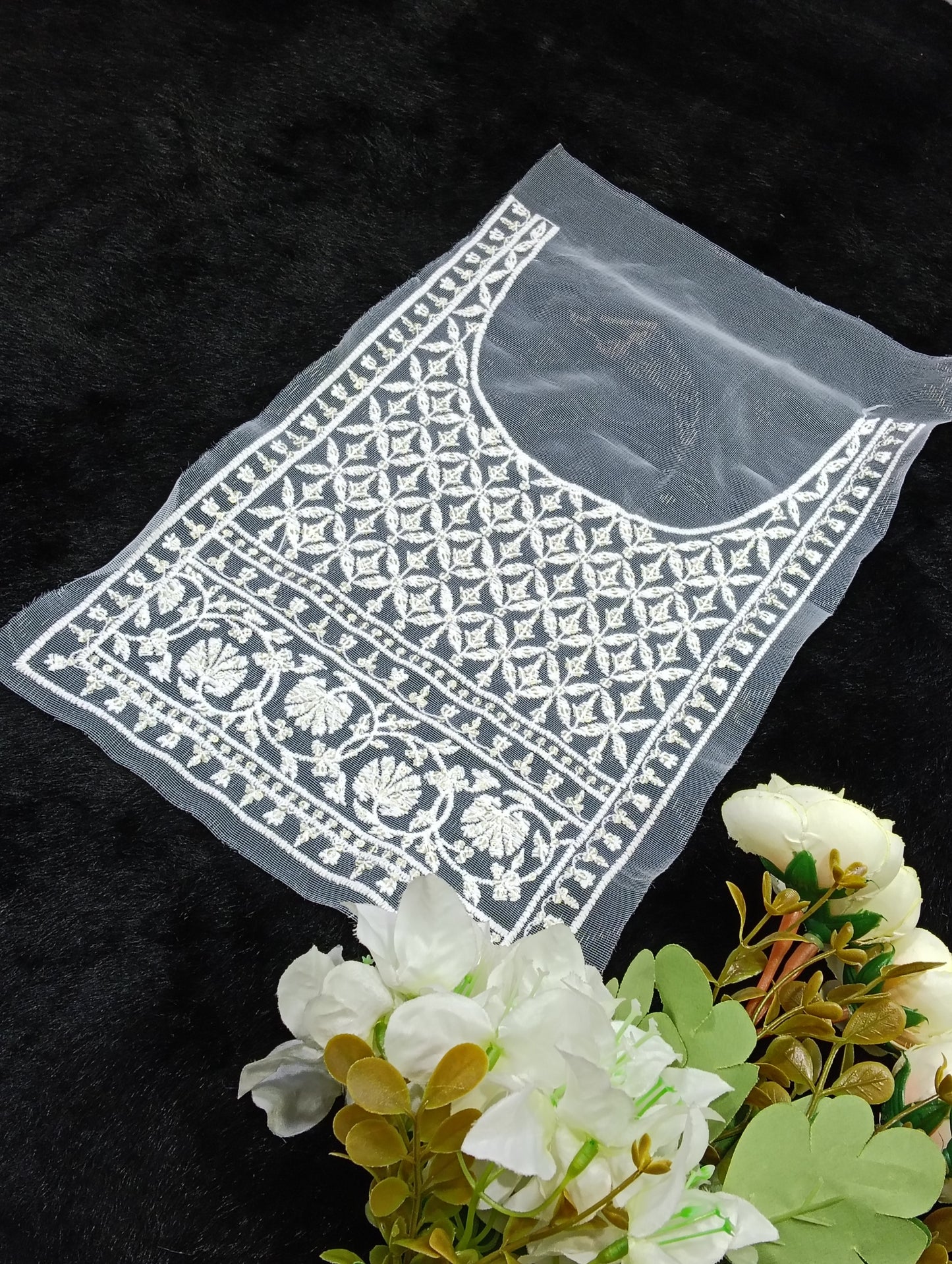 Embroidered Neck Patch Design NE820