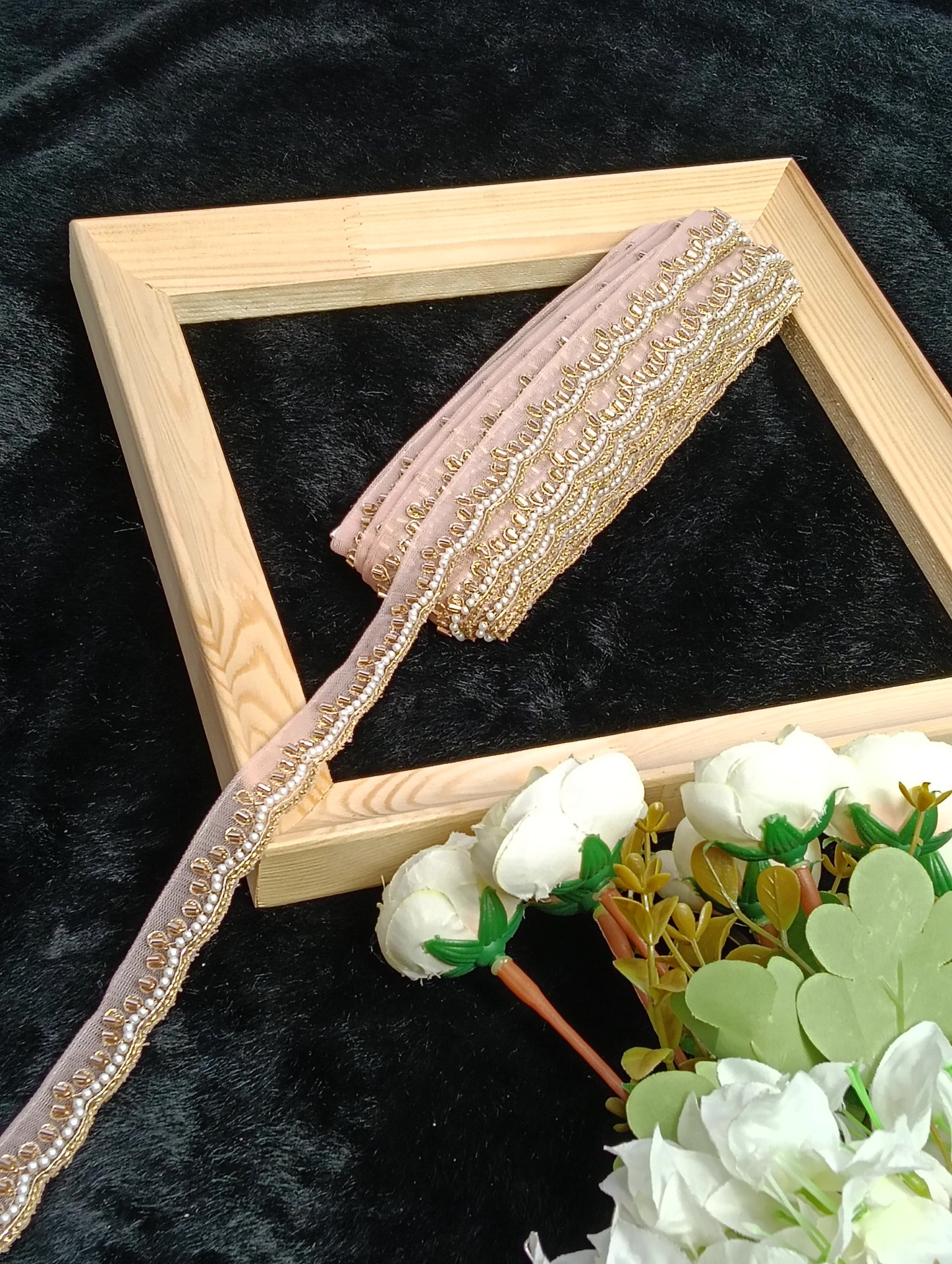 Embroidery Lace Jari Border
