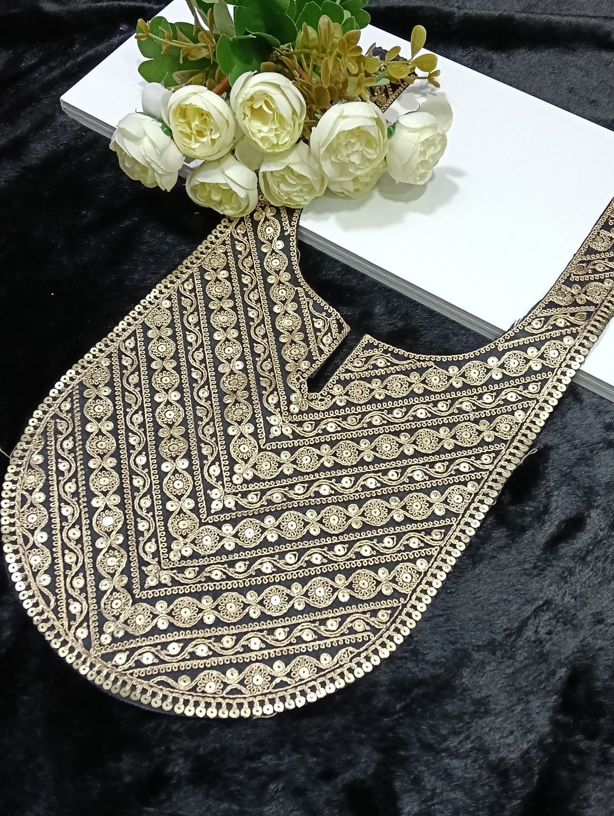 Embroidered Neck Patch Design NE130 - Artiza Lace