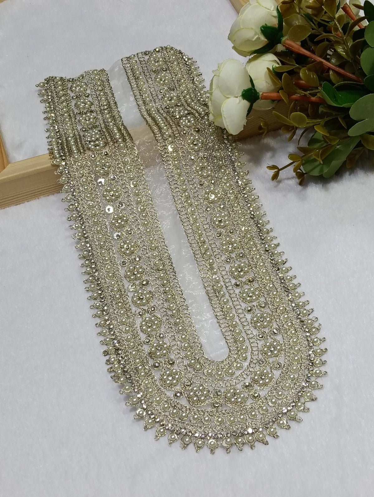 Embroidered Neck Patch Design NE1301 - Artiza Lace