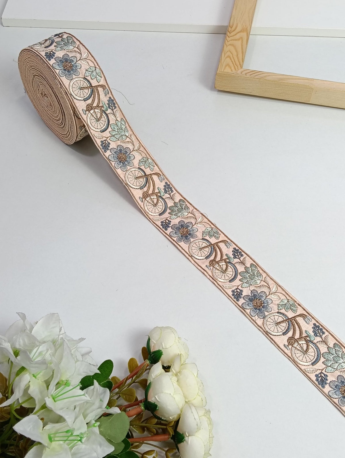 Jari Border JA13875 - Artiza Lace