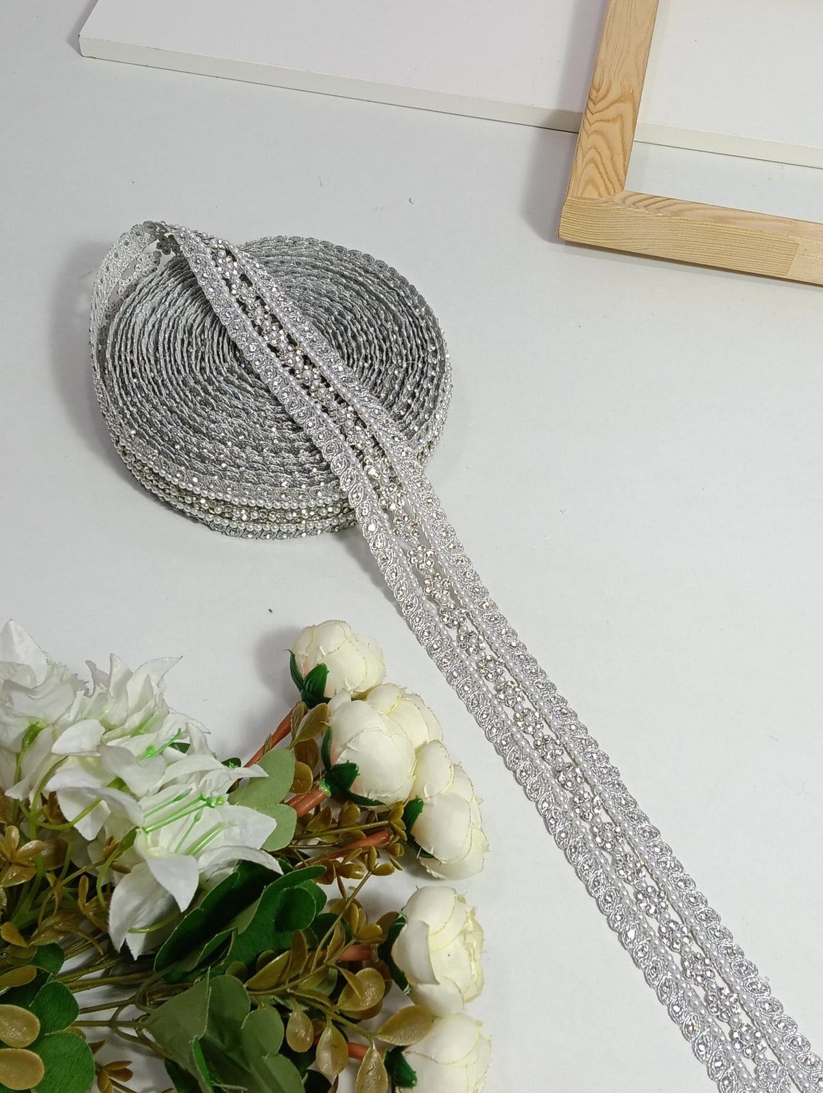 Moti Border MO3570 - Artiza Lace