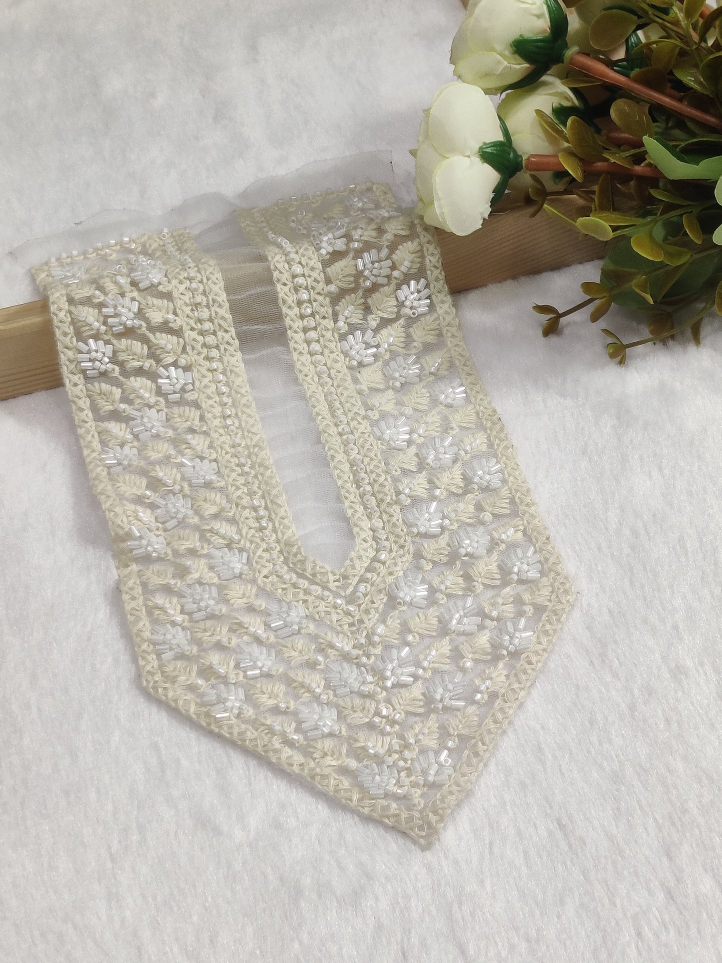 Embroidered Neck Patch Design NE1004