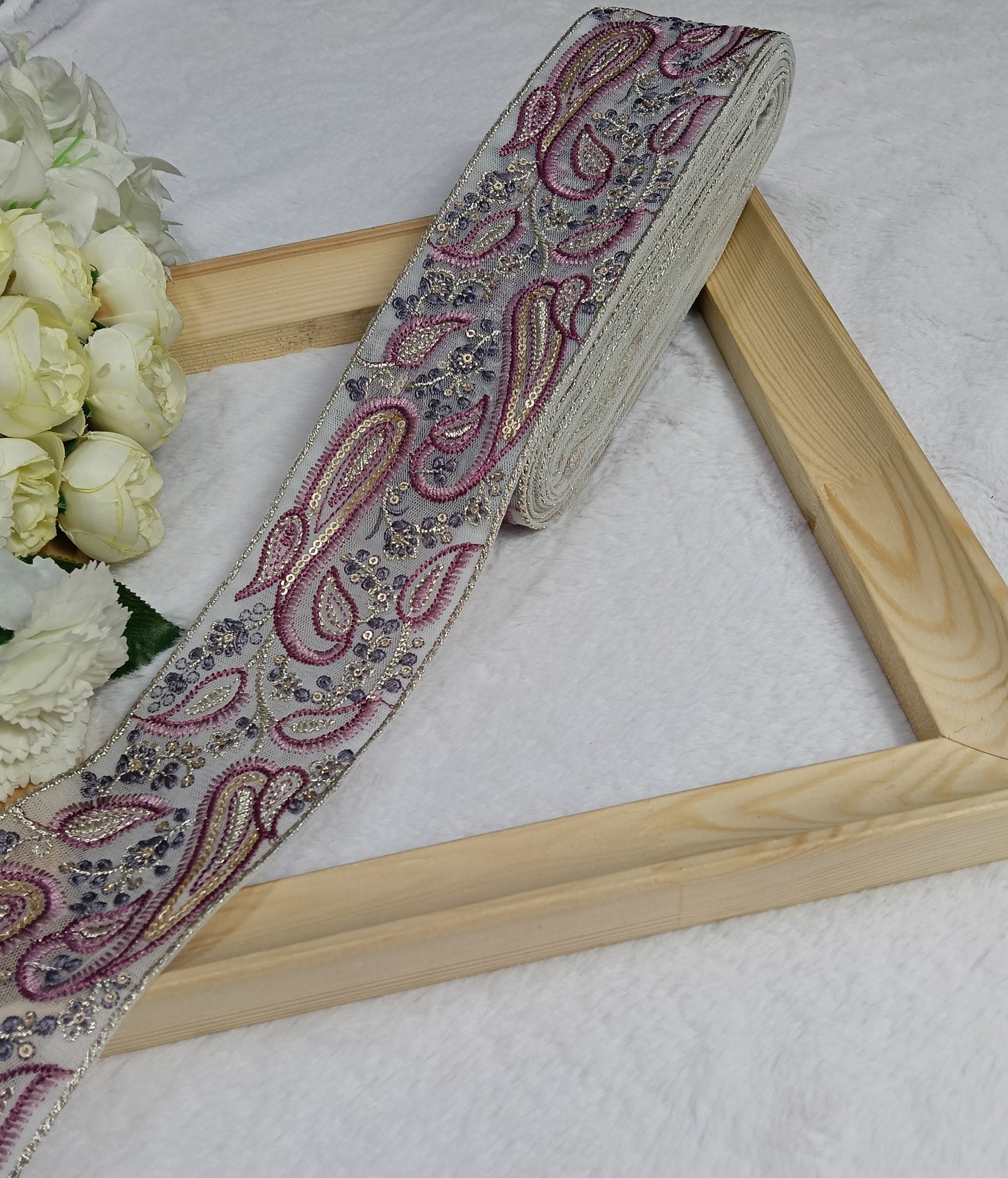 Embroidery Lace Jari Border JA14573