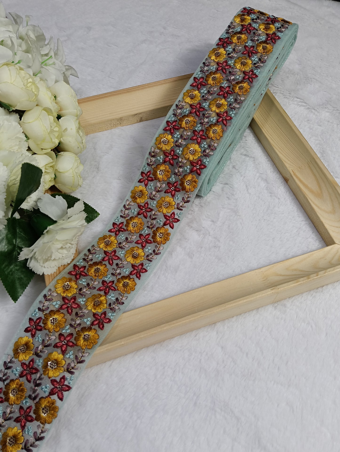 Embroidery Lace Jari Border JA14541