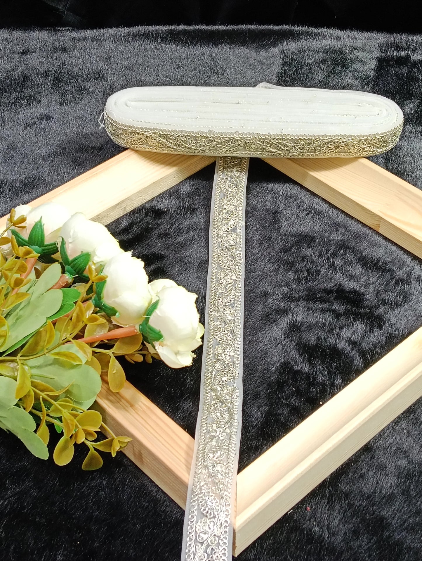 Embroidery Lace Jari Border JA14319