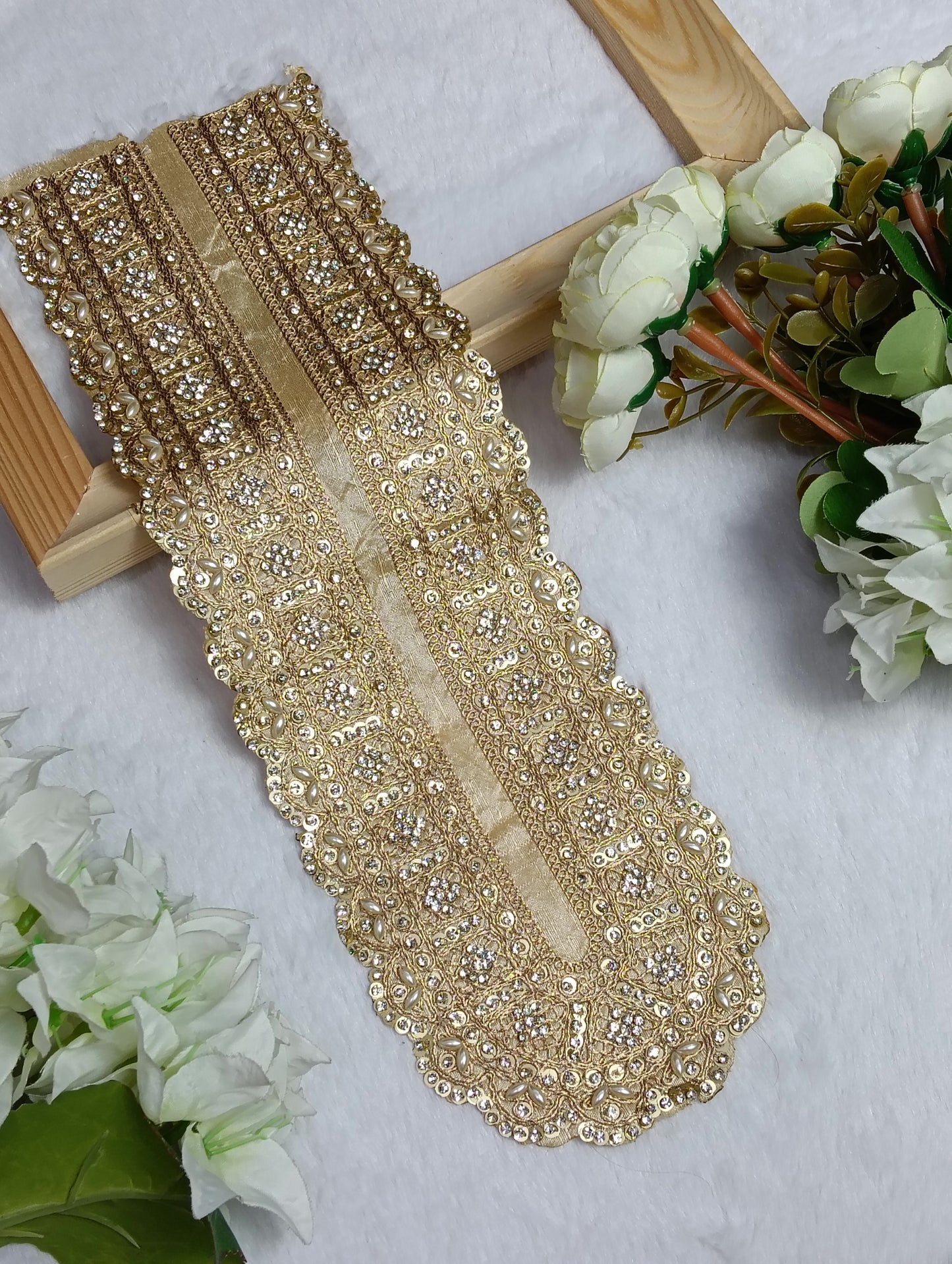 Embroidered Neck Patch Design NE1348