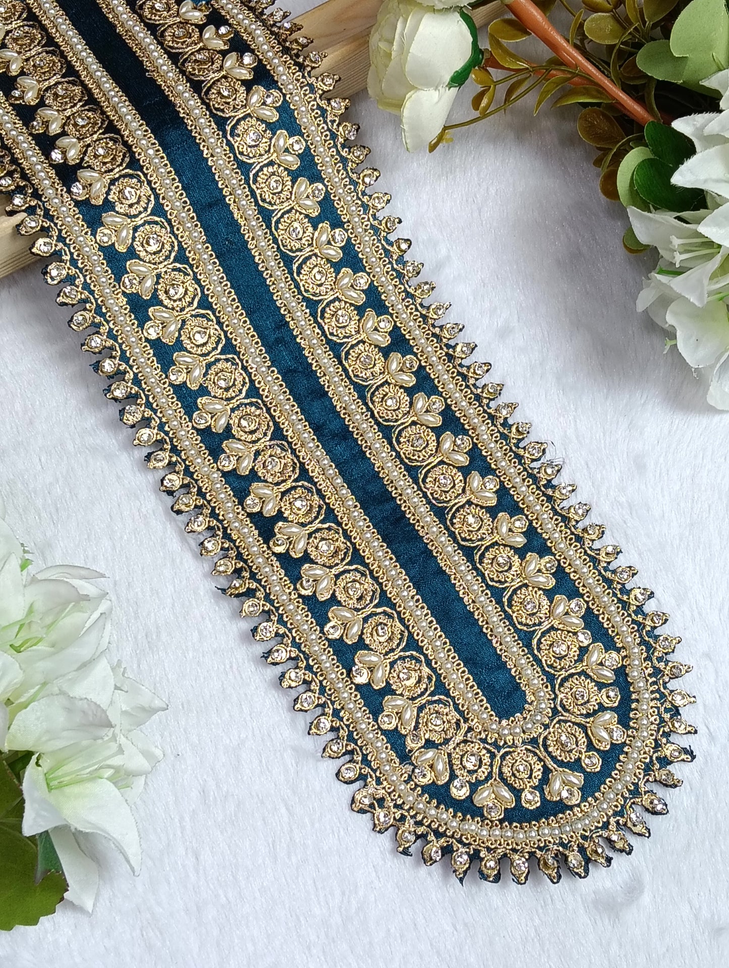 Embroidered Neck Patch Design NE1351