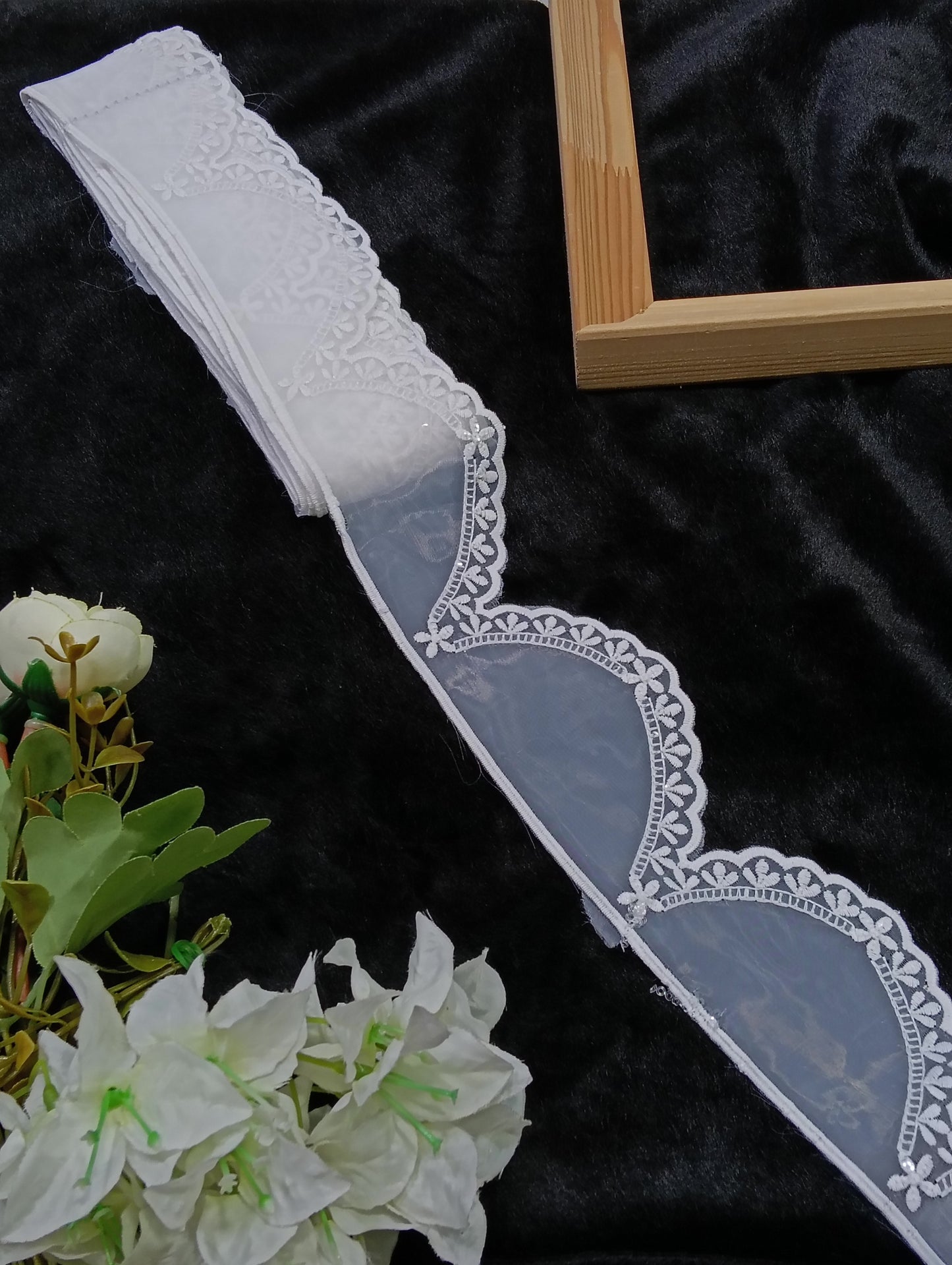 CR4722 Crochet Lace