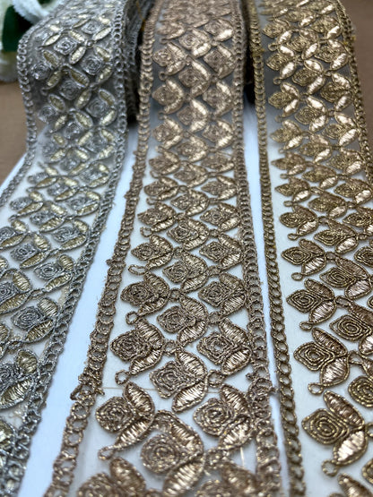 Intricate Cut-Work Lace — Flexible Designer Finishing CU1077