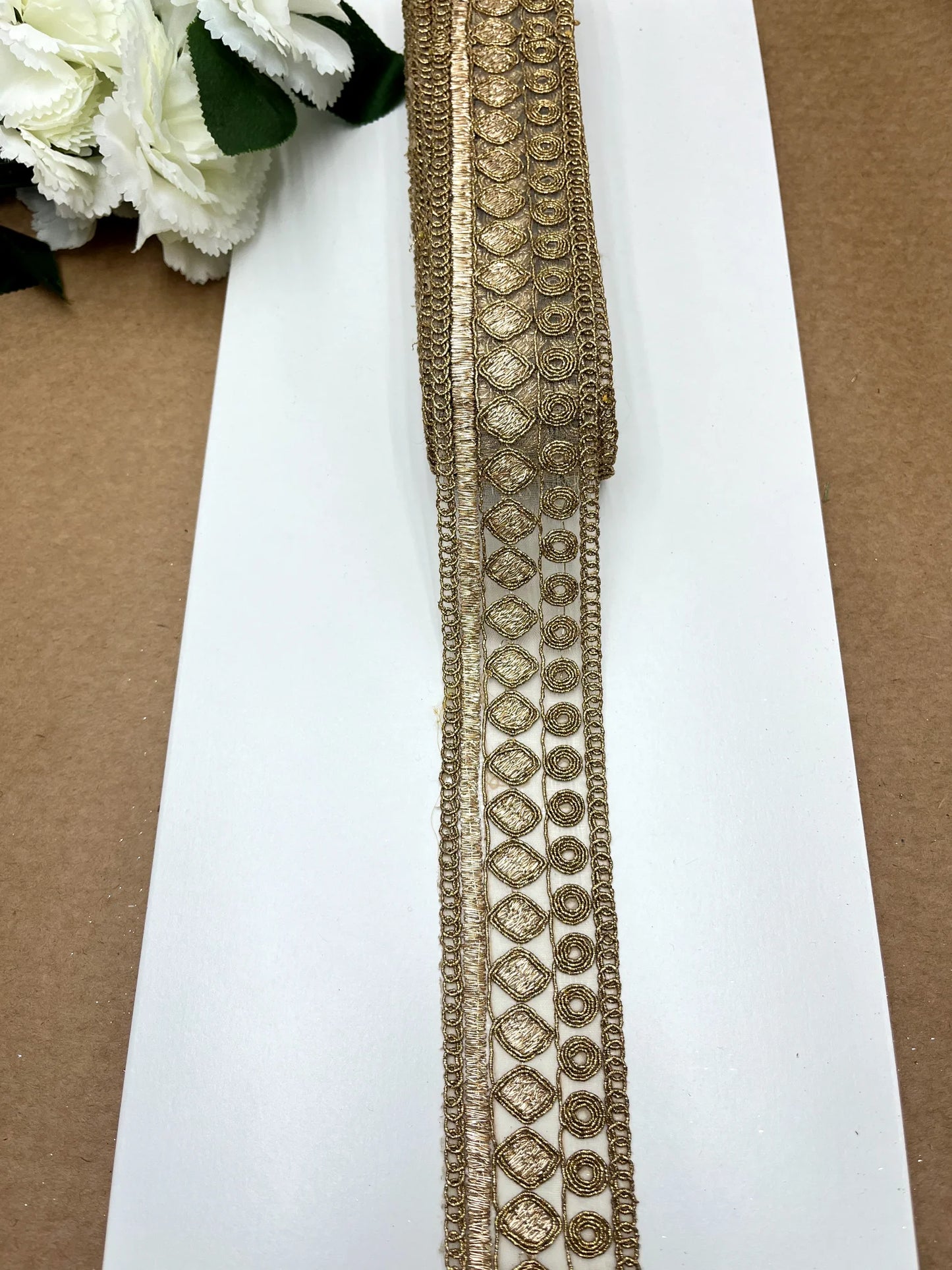 Intricate Cut-Work Lace — Flexible Designer Finishing CU1079