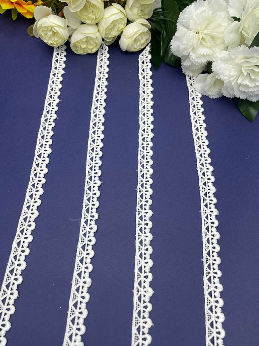 Croshyo Lace Design CR3702