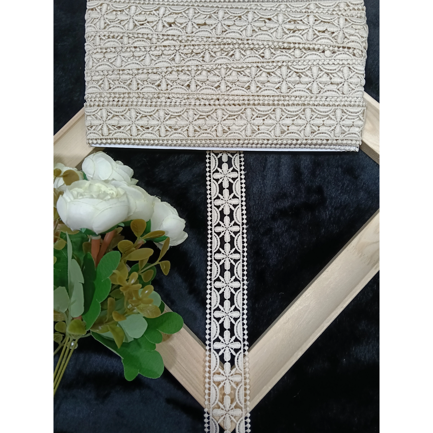Pure Crochet Lace — Everyday Boutique Casual Styling CR4189