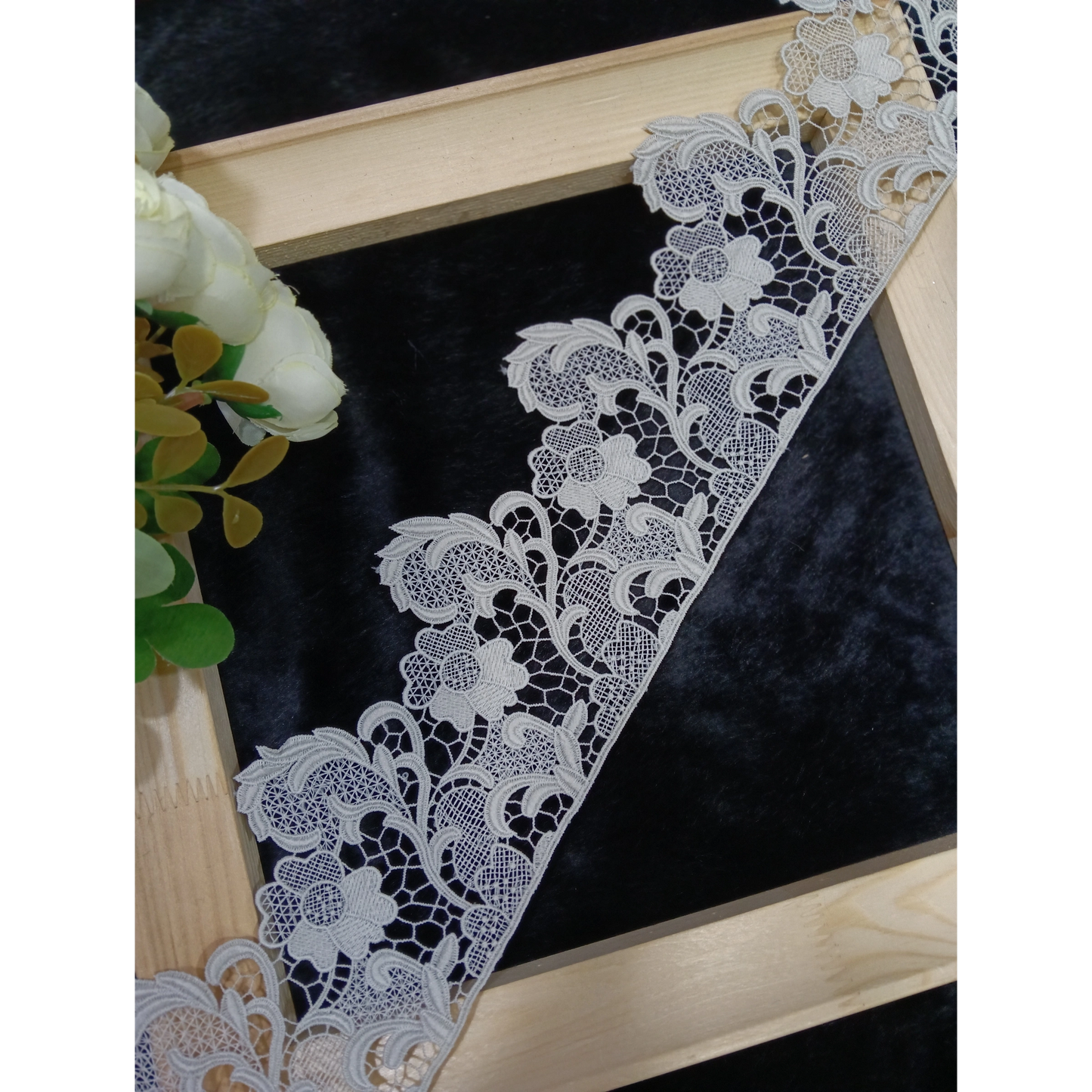 Pure Crochet Lace — Everyday Boutique Casual Styling CR4165