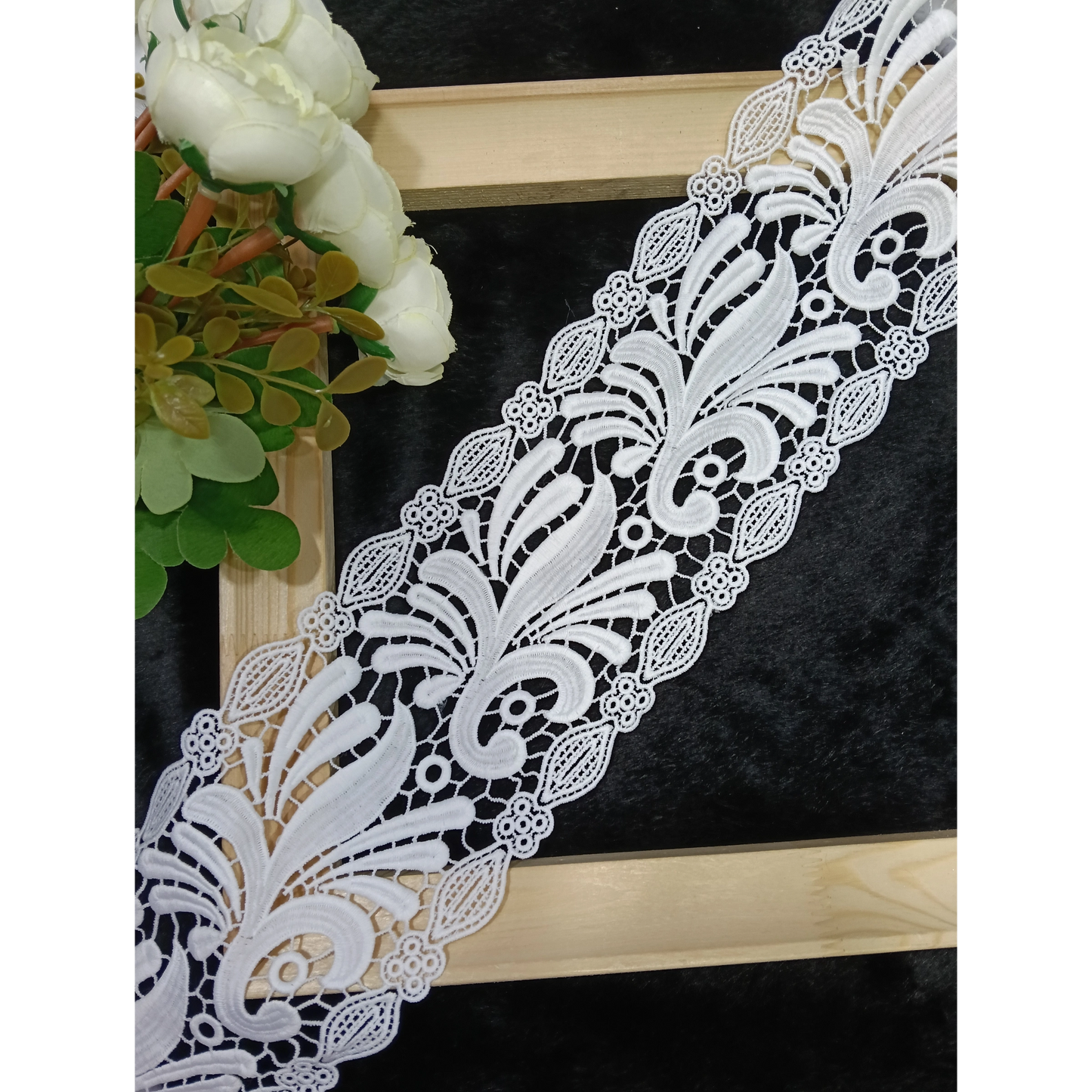 Pure Crochet Lace — Everyday Boutique Casual Styling  CR4182