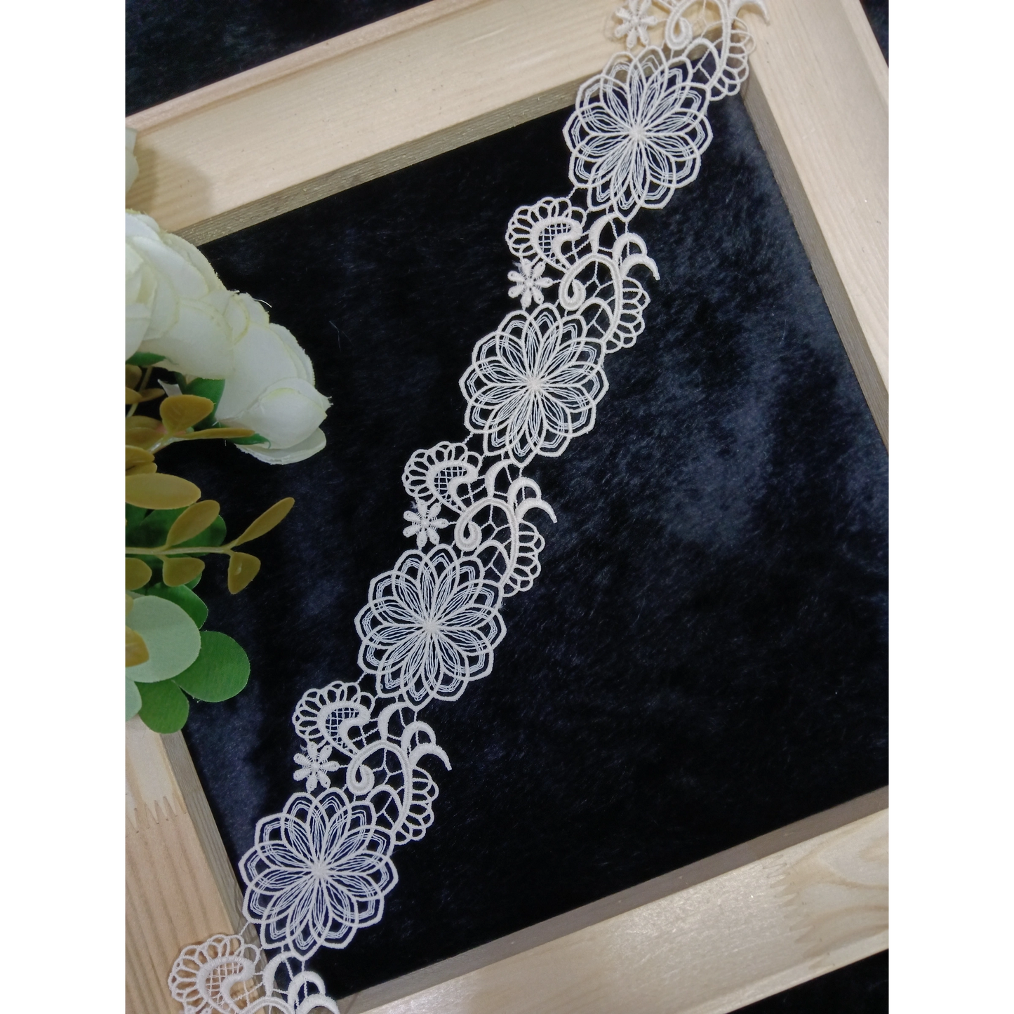 Pure Crochet Lace — Everyday Boutique Casual Styling CR4184