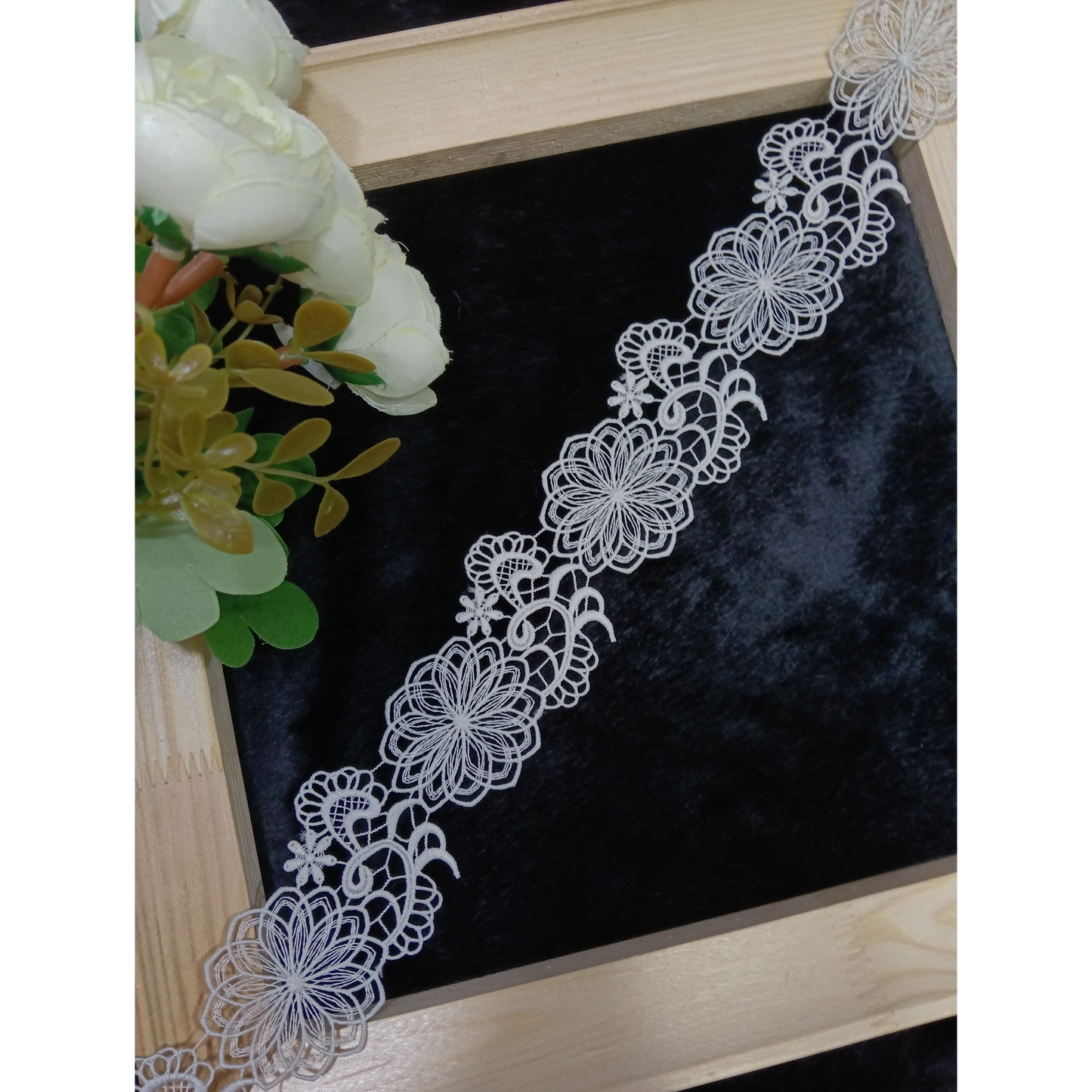 Pure Crochet Lace — Everyday Boutique Casual Styling CR4184