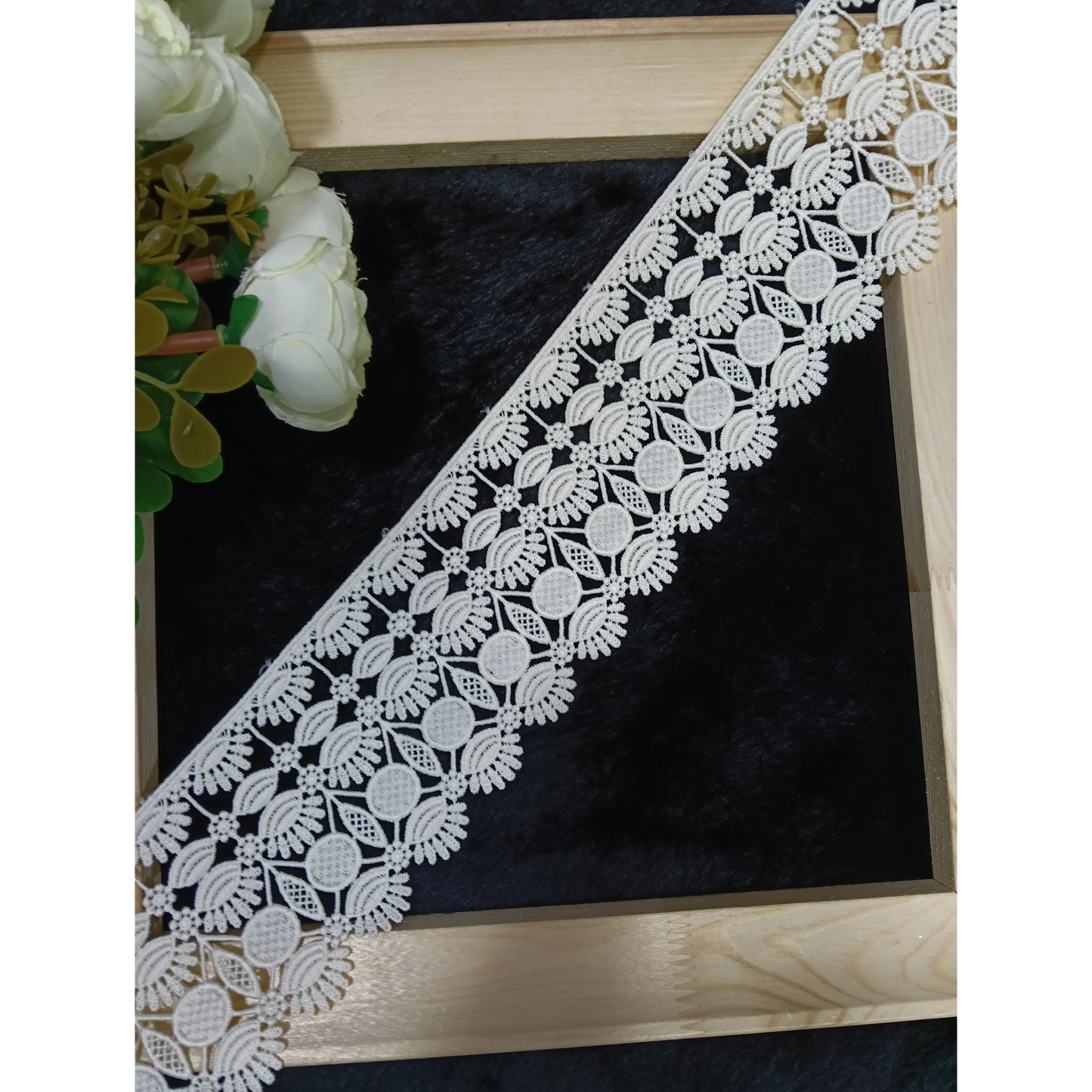 Pure Crochet Lace — Everyday Boutique Casual Styling  CR4183