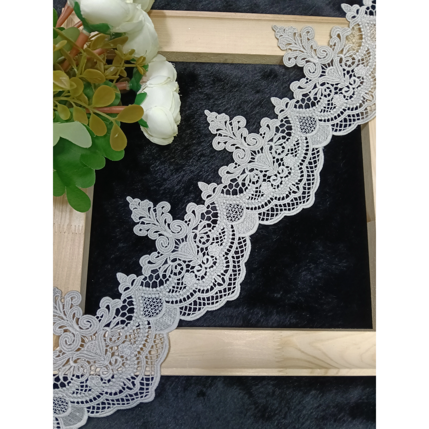 Pure Crochet Lace — Everyday Boutique Casual Styling CR4168