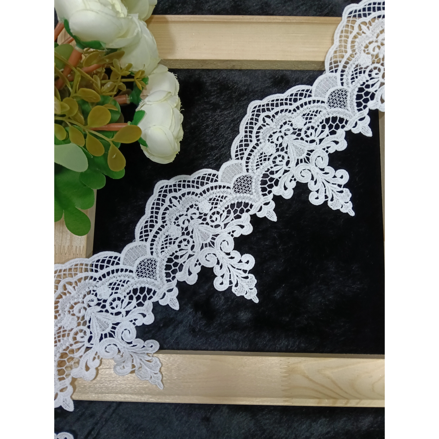 Pure Crochet Lace — Everyday Boutique Casual Styling CR4168