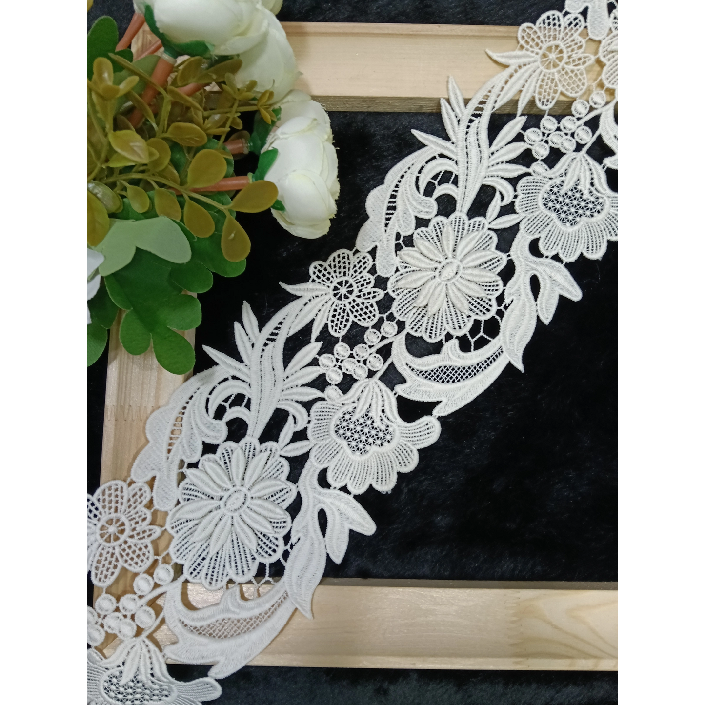 Pure Crochet Lace — Everyday Boutique Casual Styling CR4190