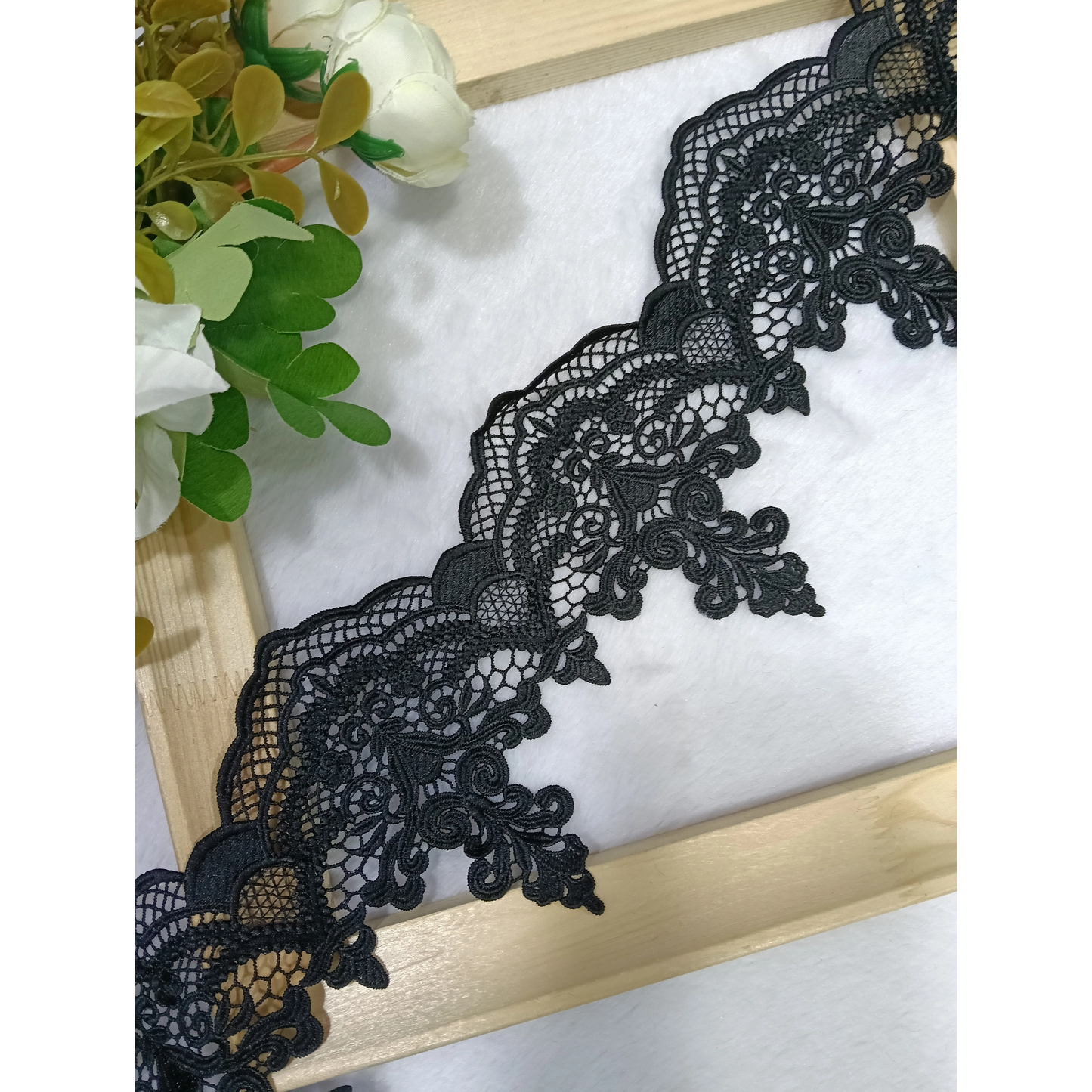 Pure Crochet Lace — Everyday Boutique Casual Styling CR4168