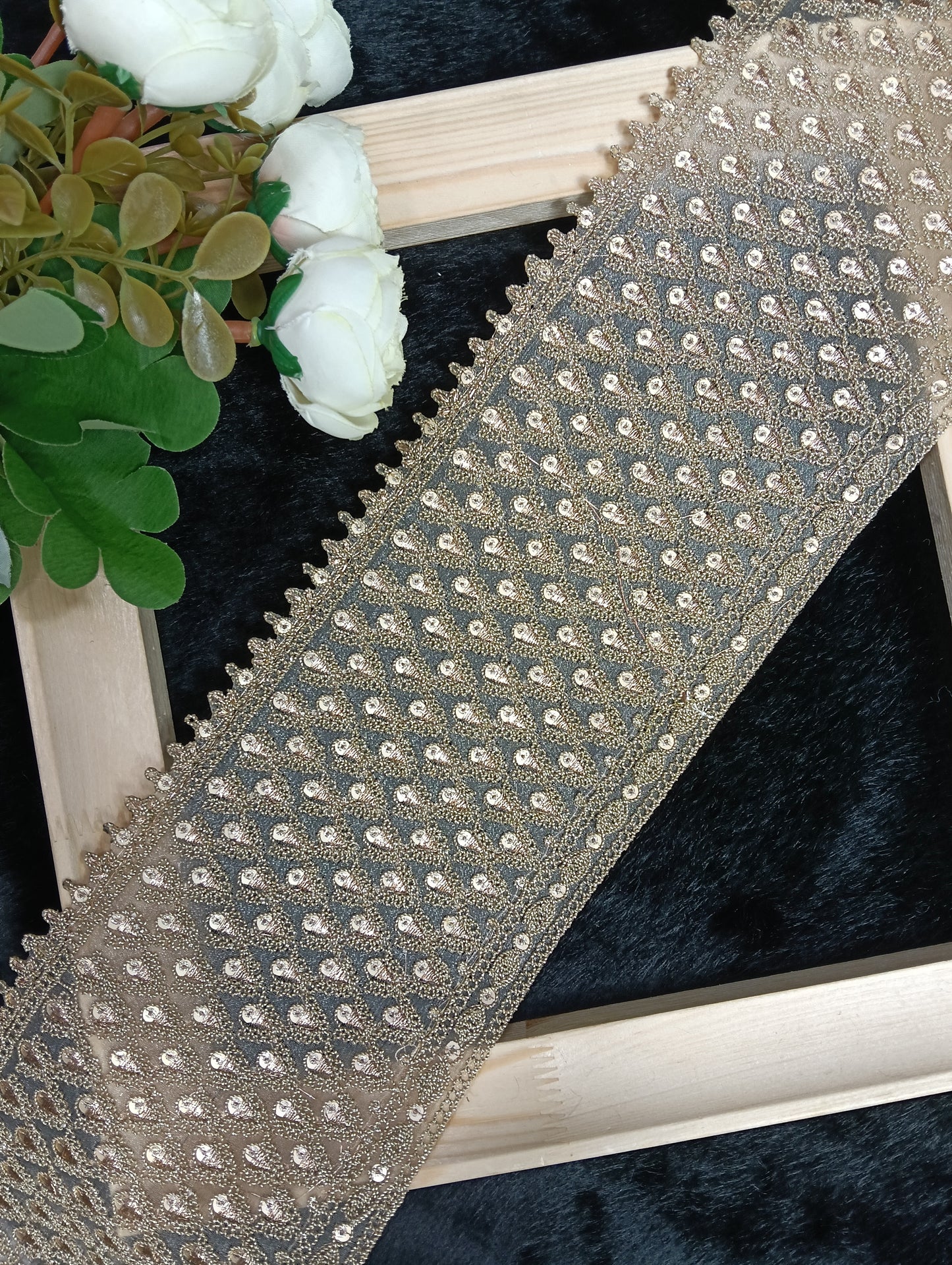 Embroidery Lace Jari Border JA14634