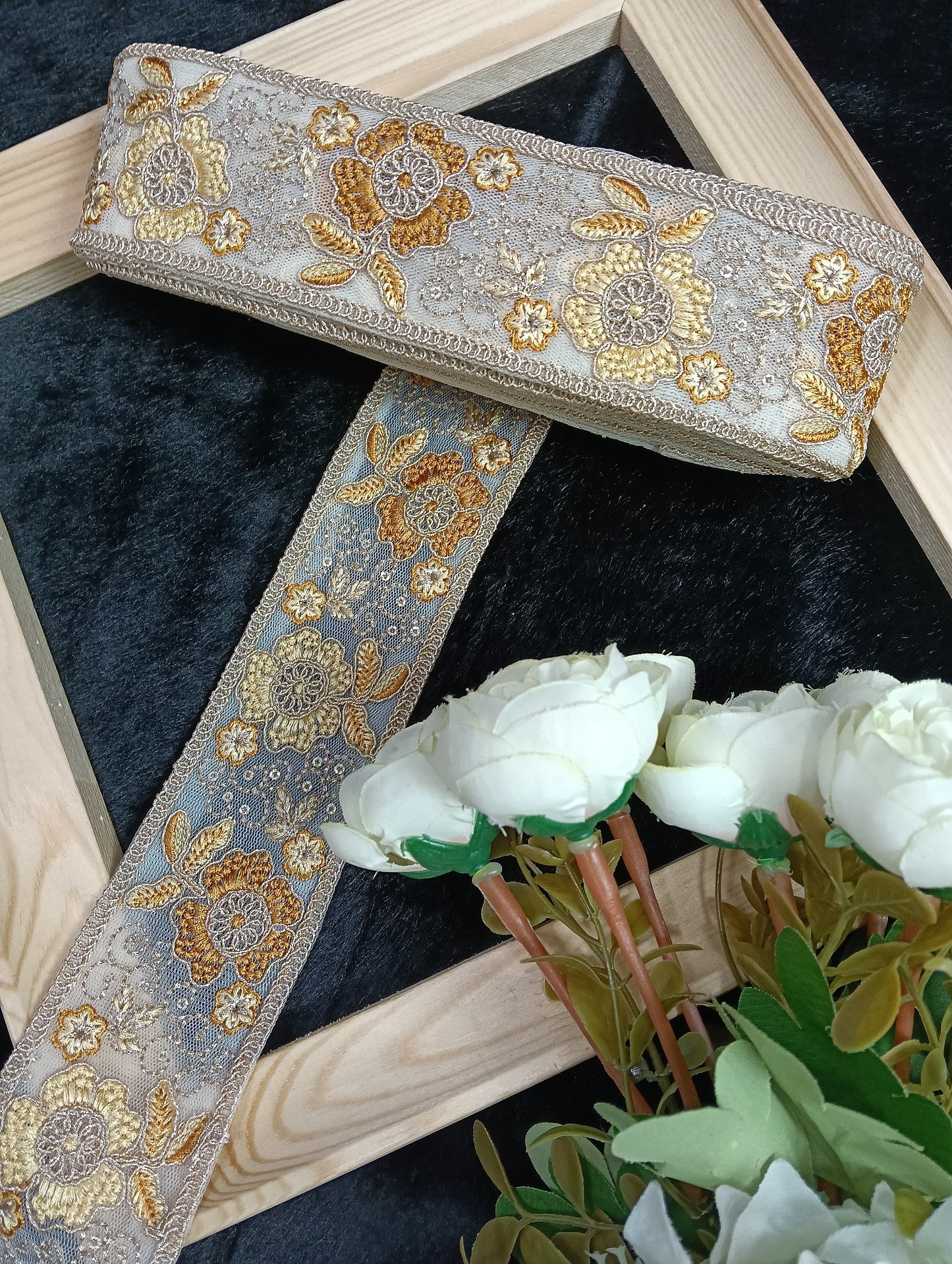 Embroidery Lace Jari Border JA14627