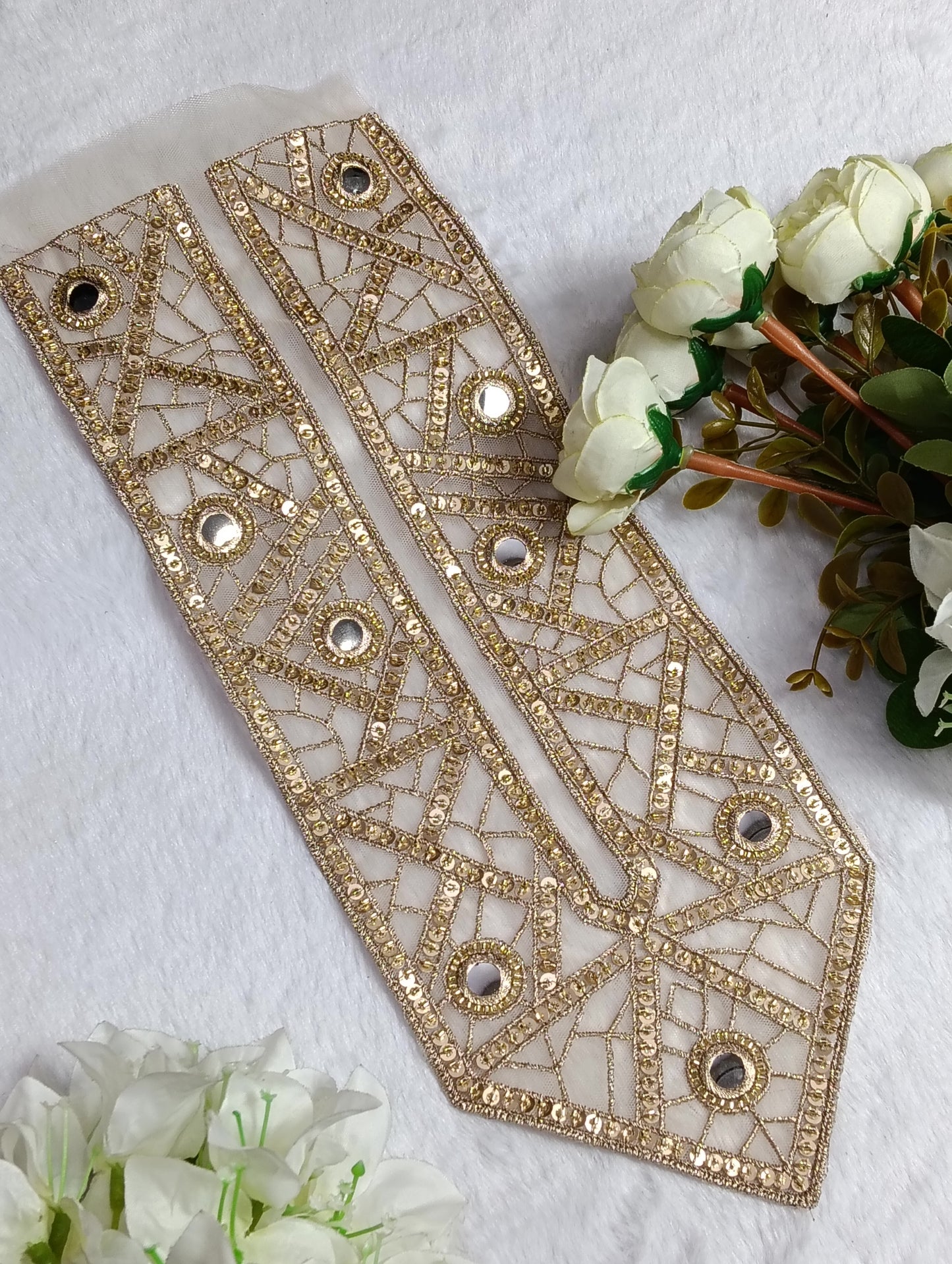 Embroidered Neck Patch Design NE1336