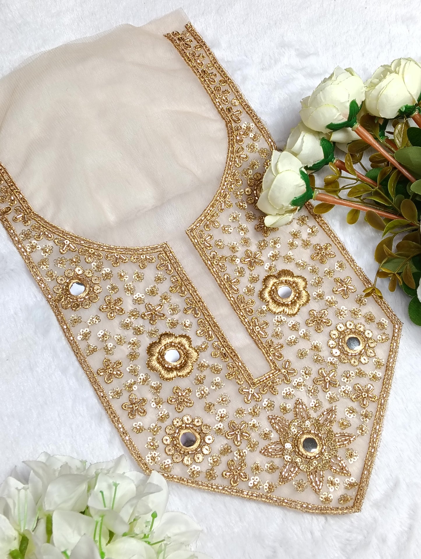 Embroidered Neck Patch Design NE1337