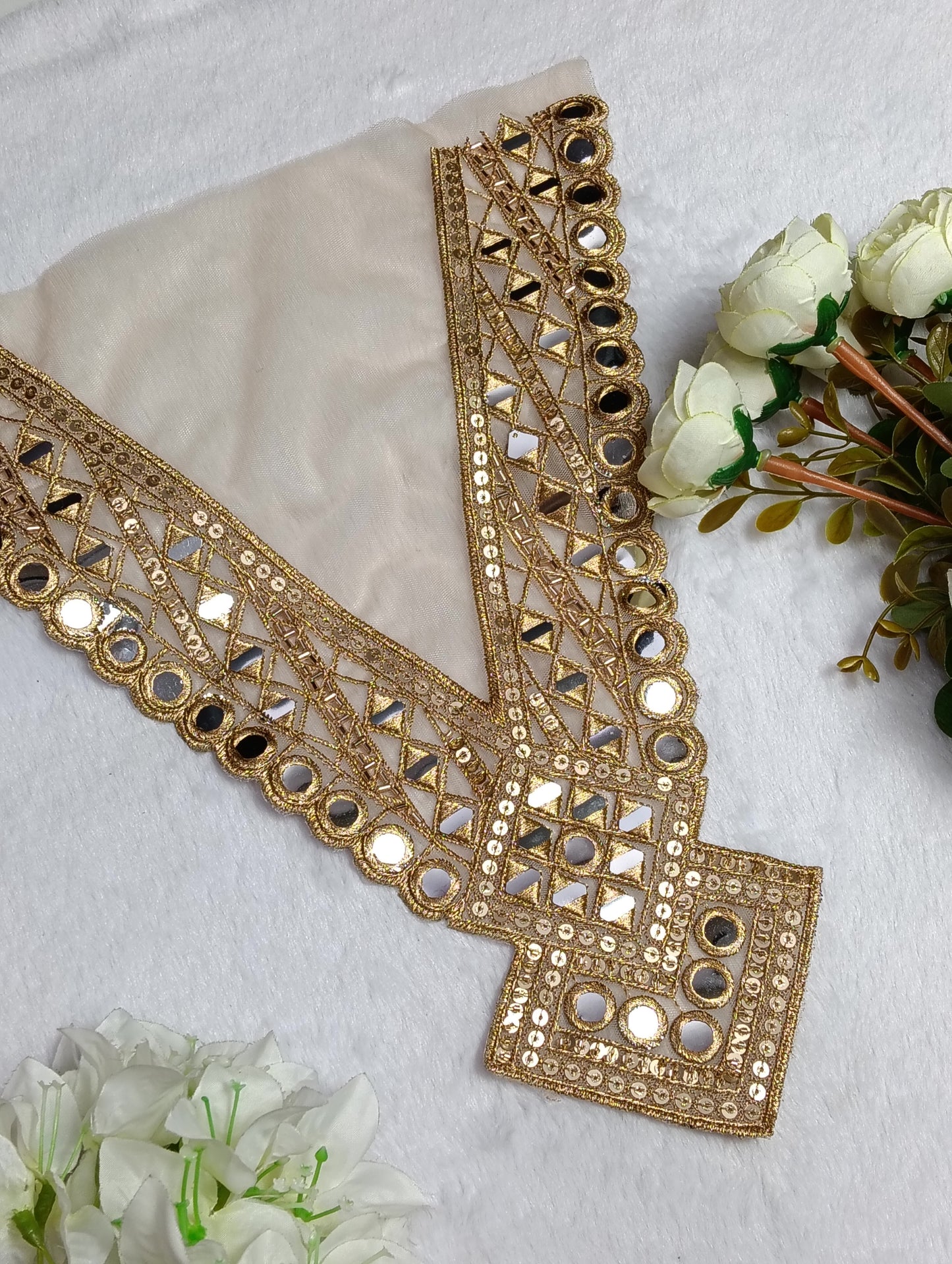 Embroidered Neck Patch Design NE1338