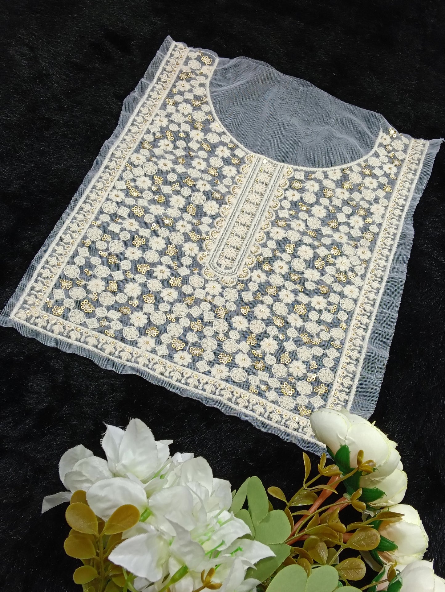 Sample Embroidered Neck Patch Design NE253