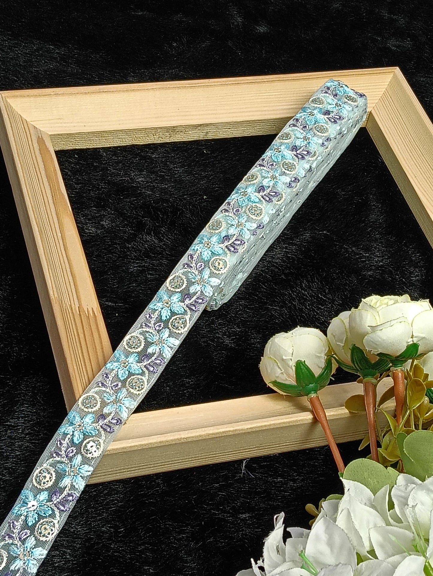 Embroidery Lace Jari Border