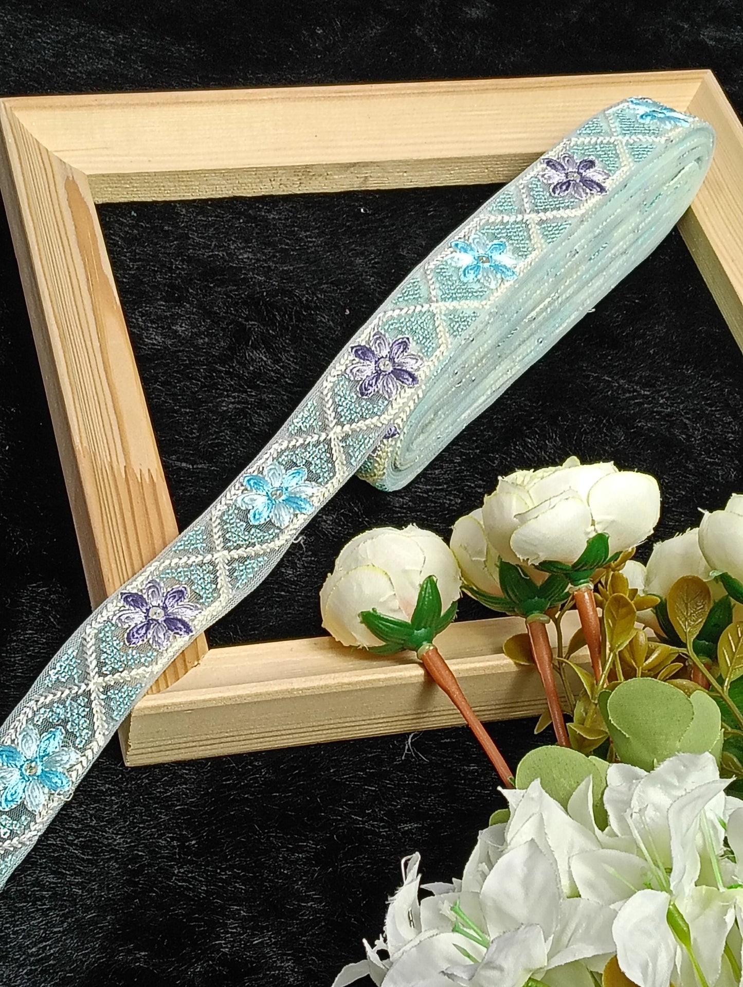 Embroidery Lace Jari Border