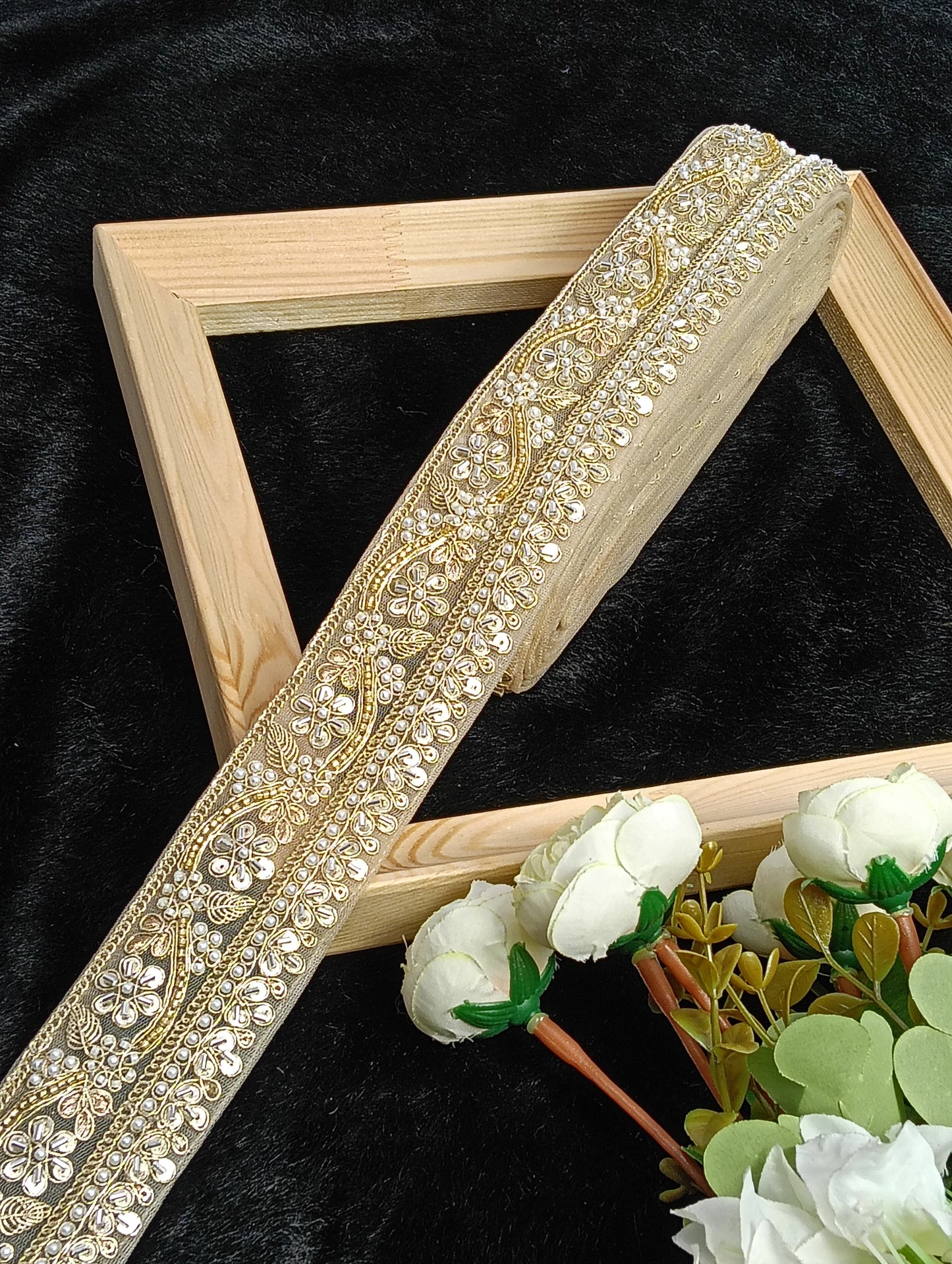 Embroidery Lace Jari Border