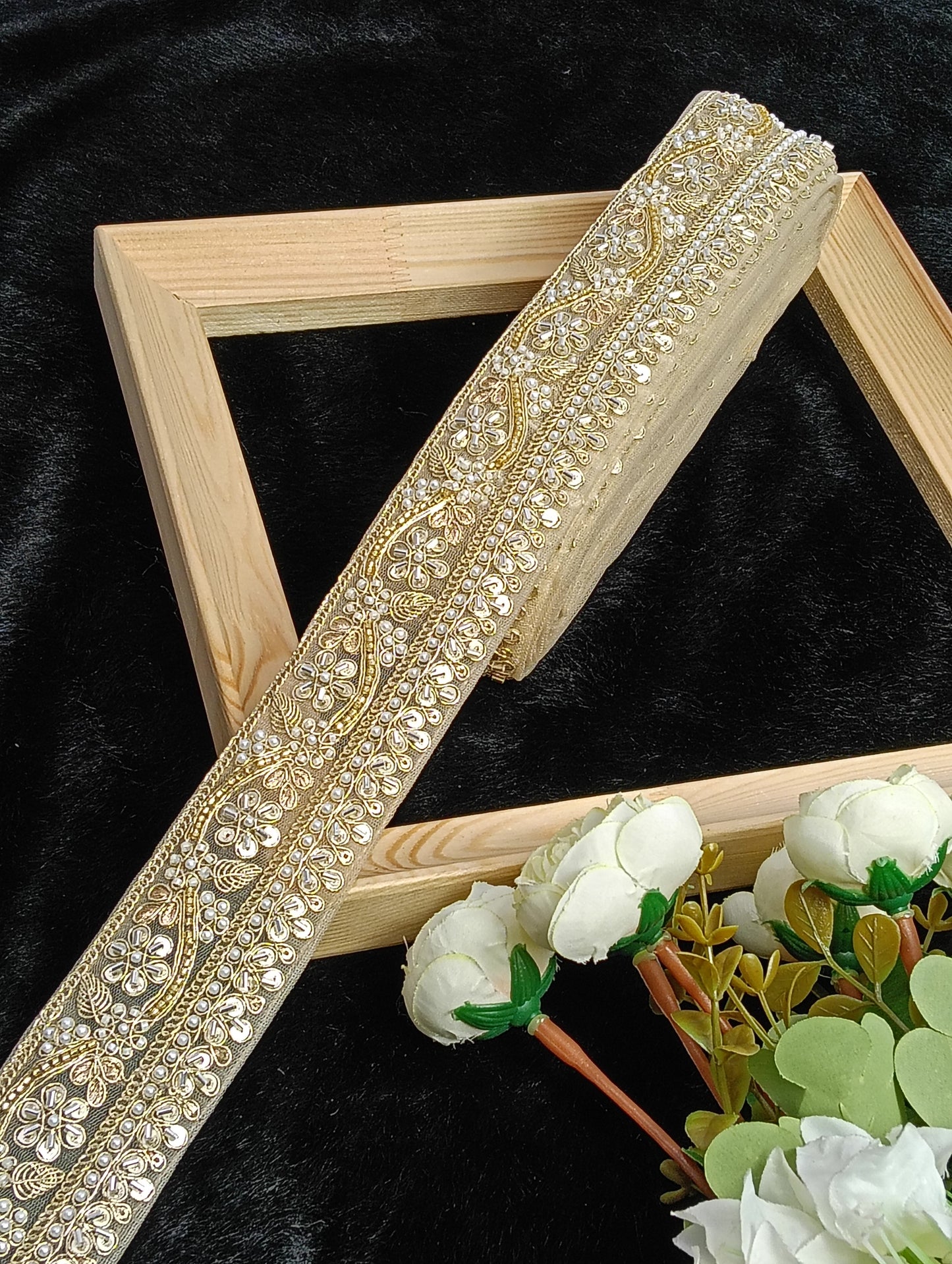 Embroidery Lace Jari Border