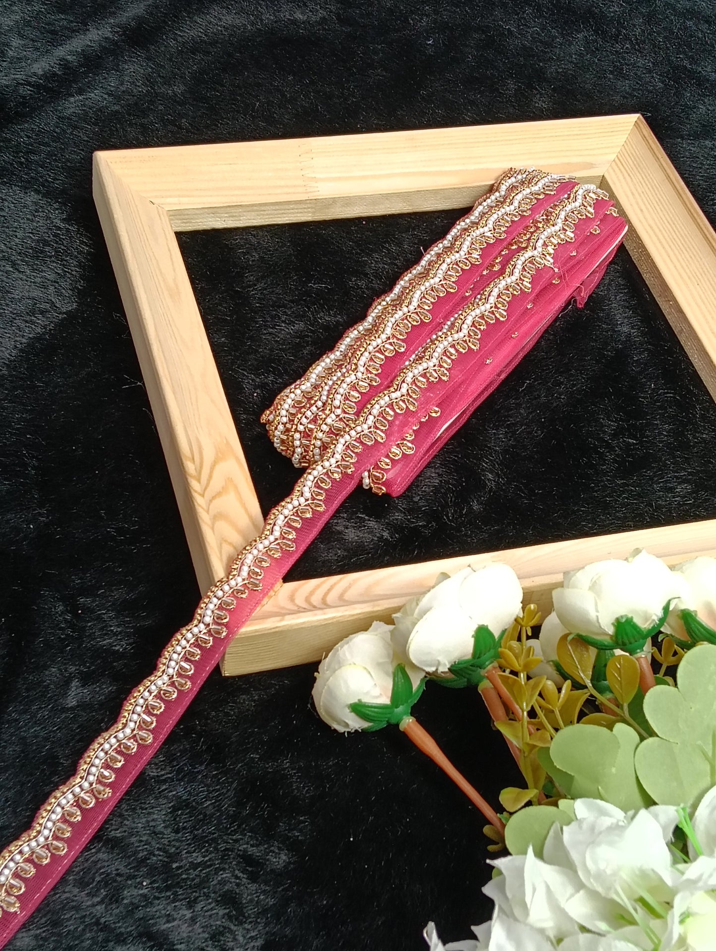 Embroidery Lace Jari Border