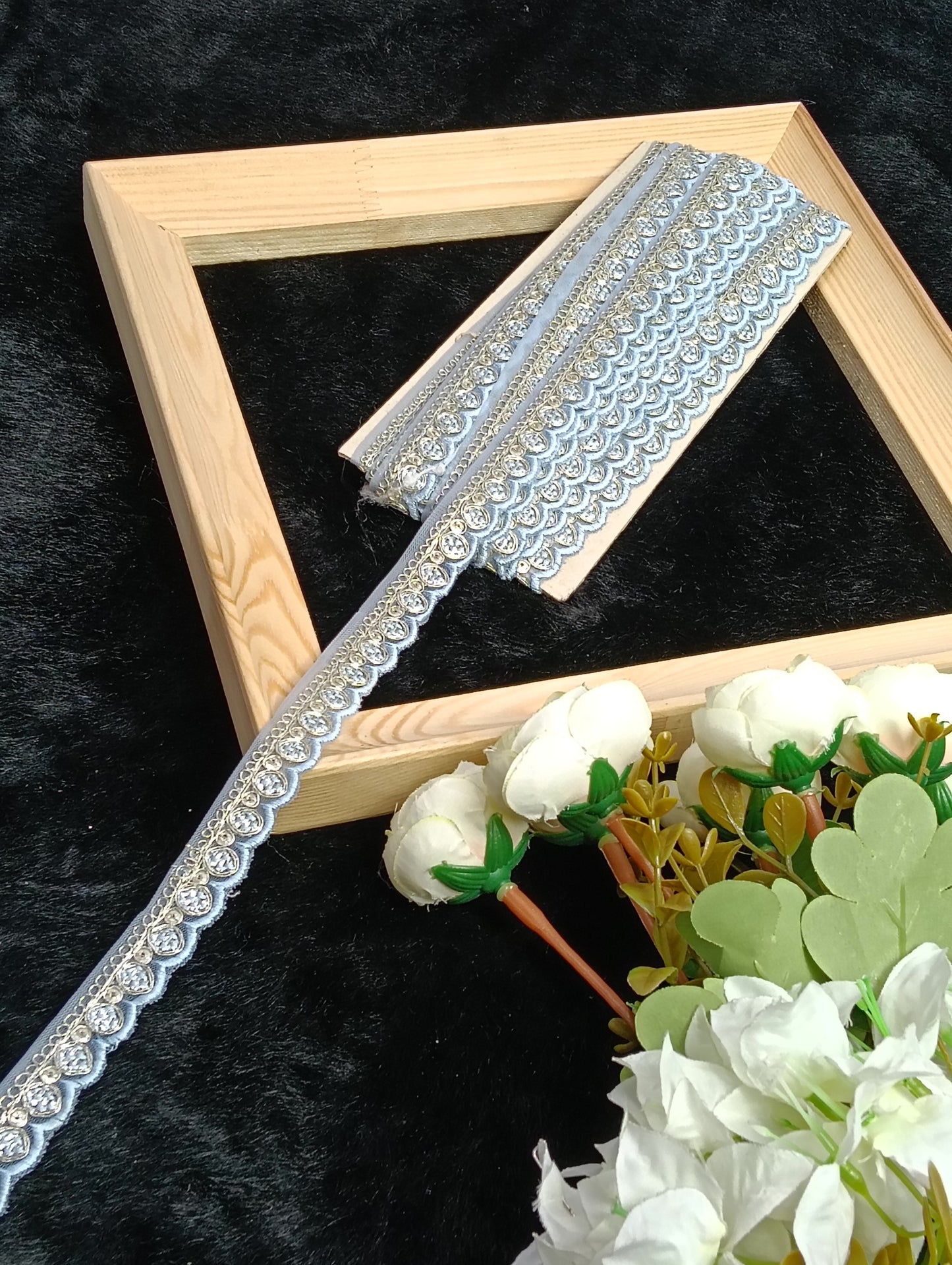 Embroidery Lace Jari Border (Copy)