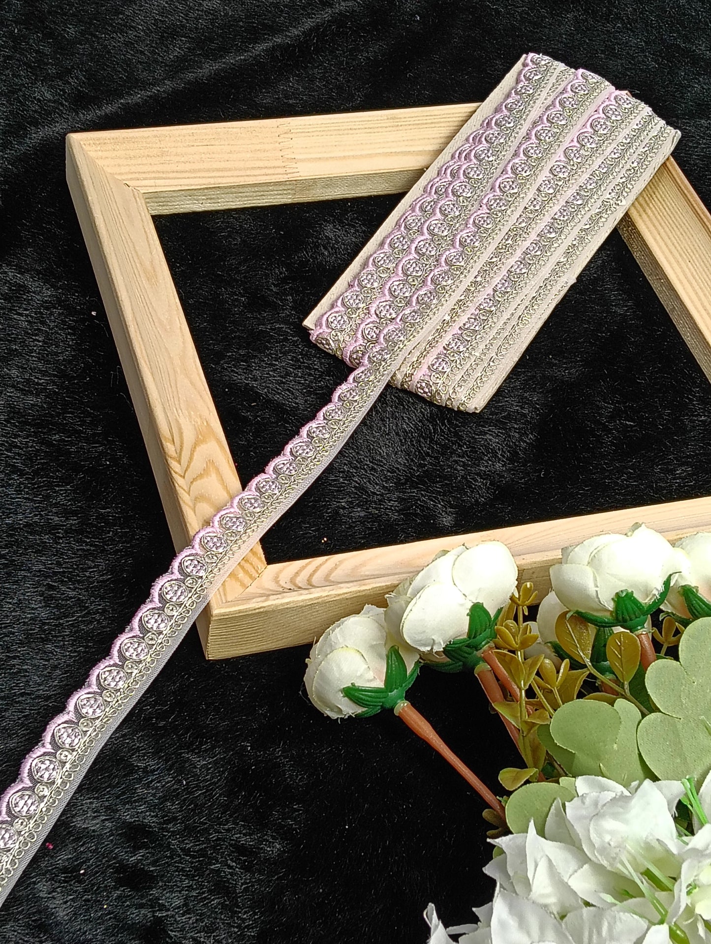 Embroidery Lace Jari Border (Copy)