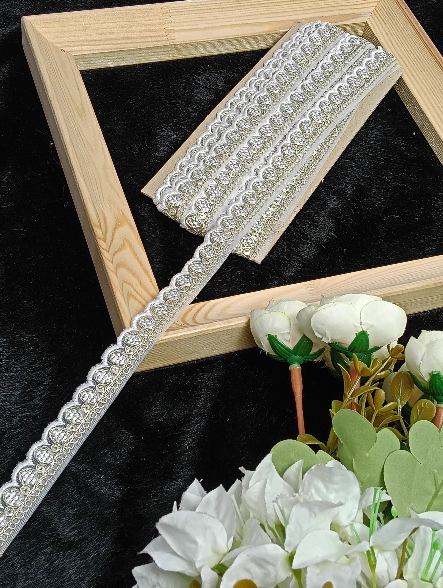 Embroidery Lace Jari Border (Copy)