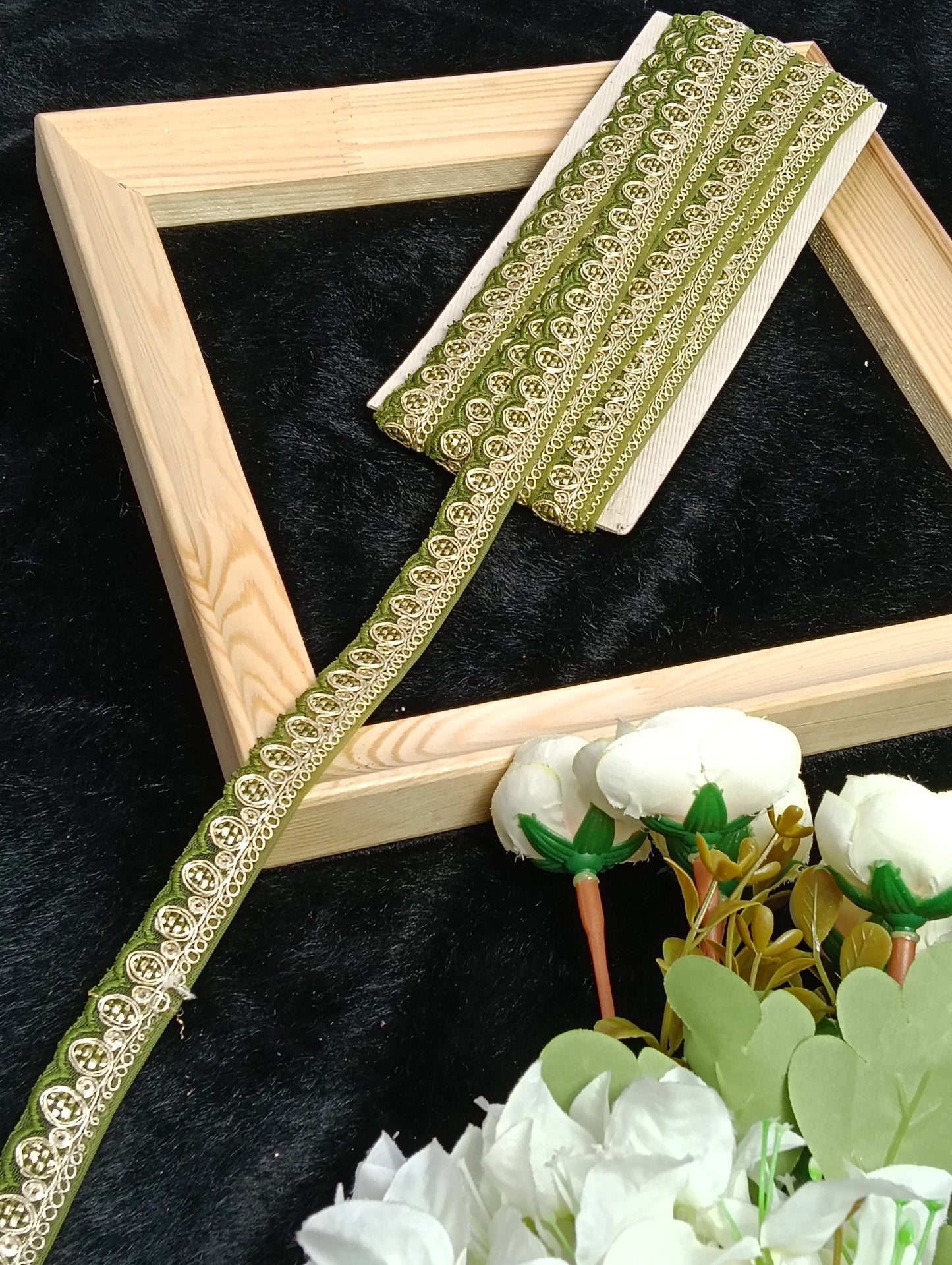 Embroidery Lace Jari Border (Copy)