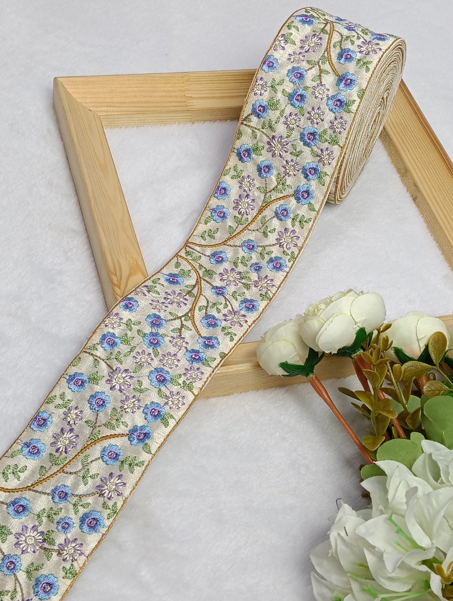 Embroidery Lace Jari Border