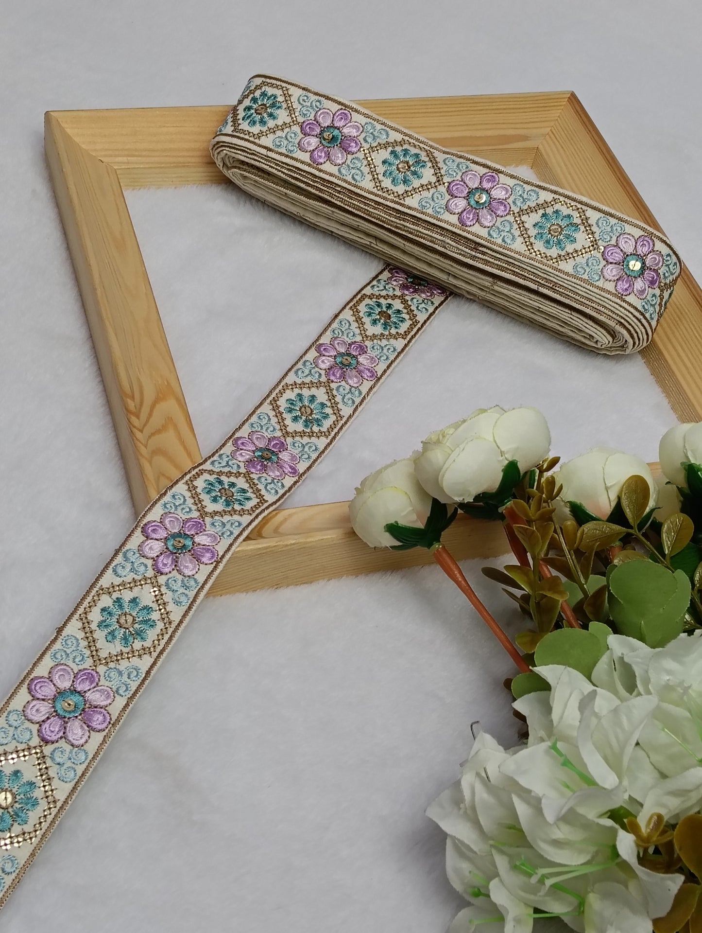 Embroidery Lace Jari Border