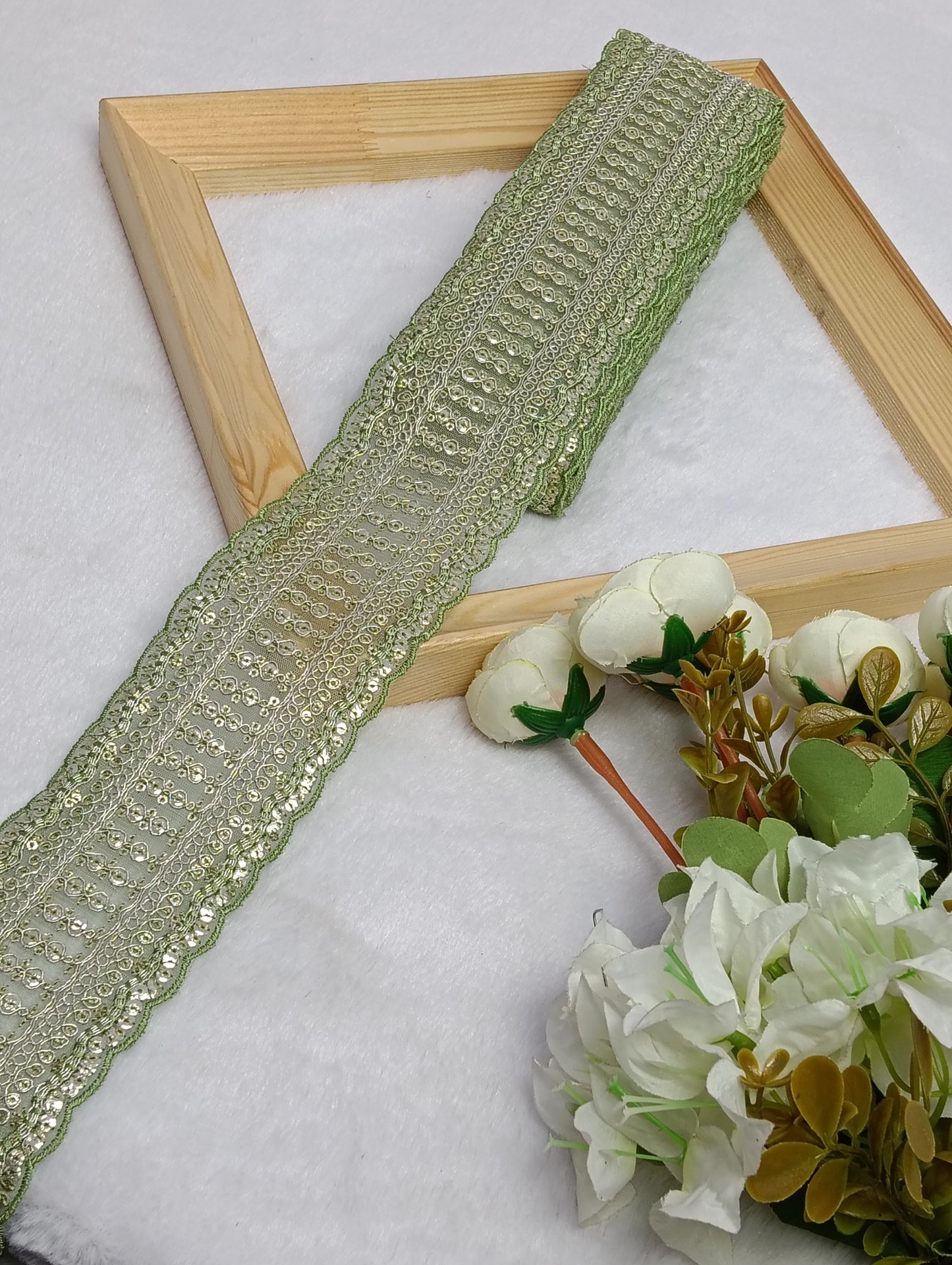 Embroidery Lace Jari Border