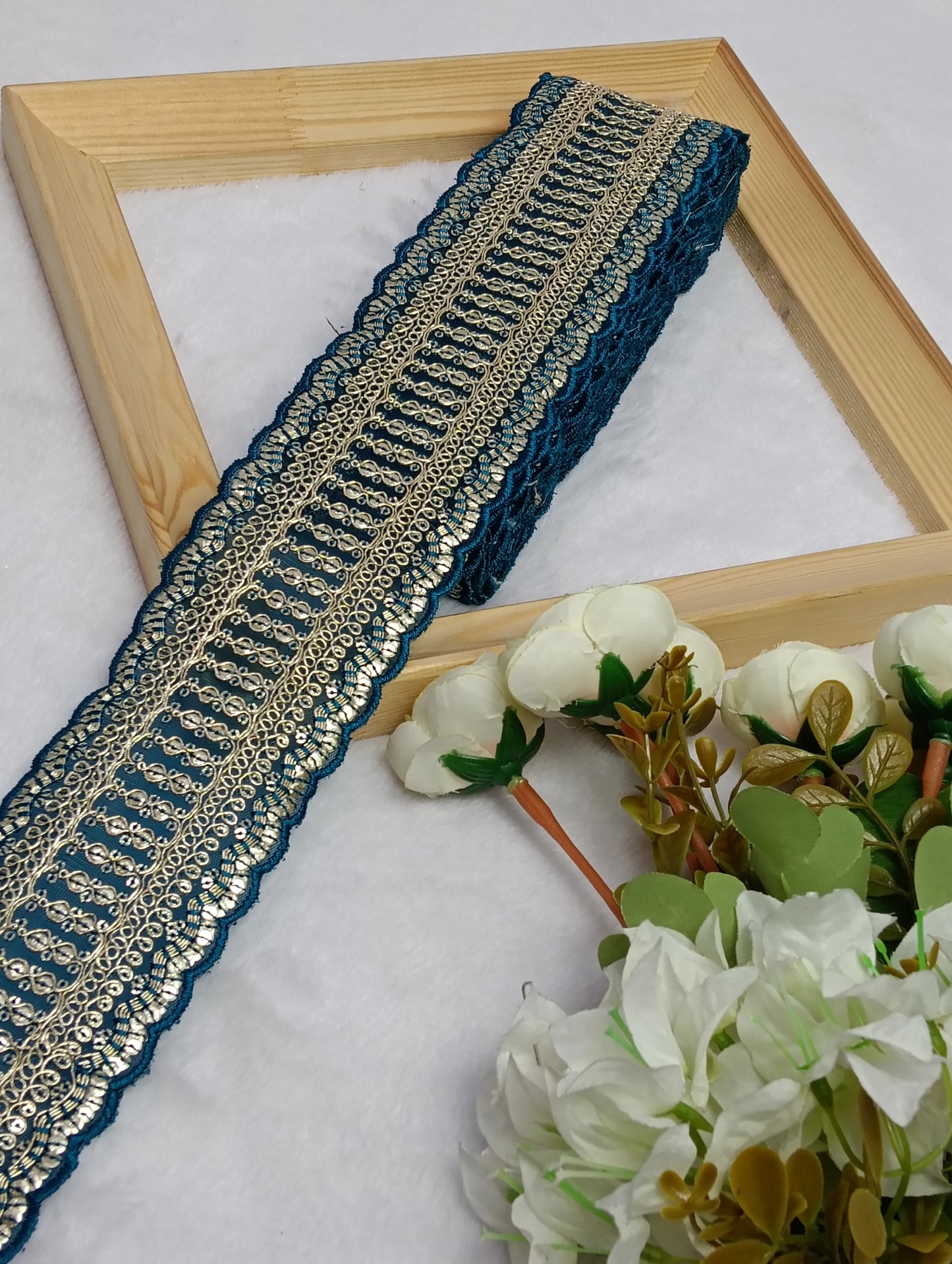 Embroidery Lace Jari Border