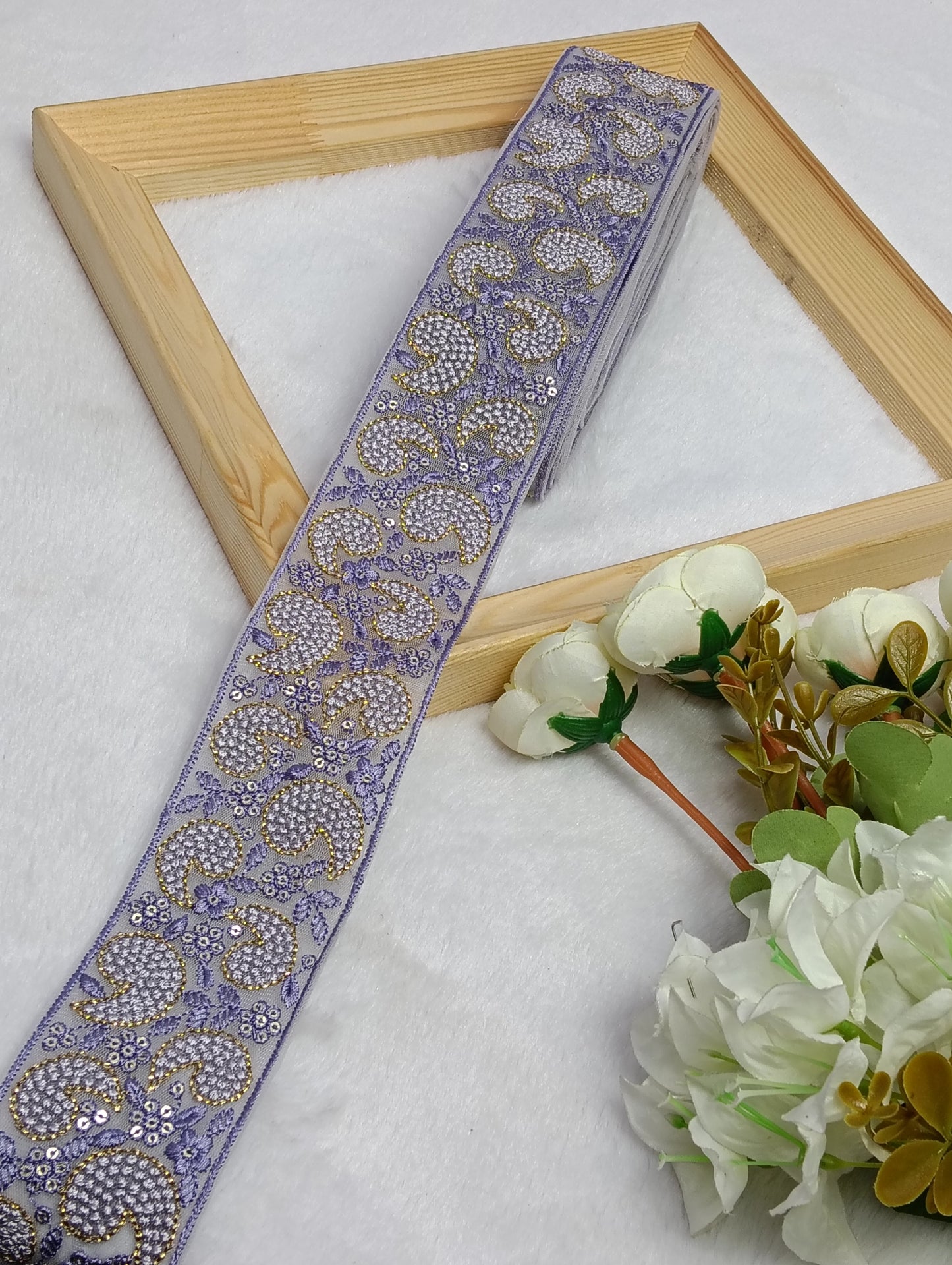 Embroidery Lace Jari Border